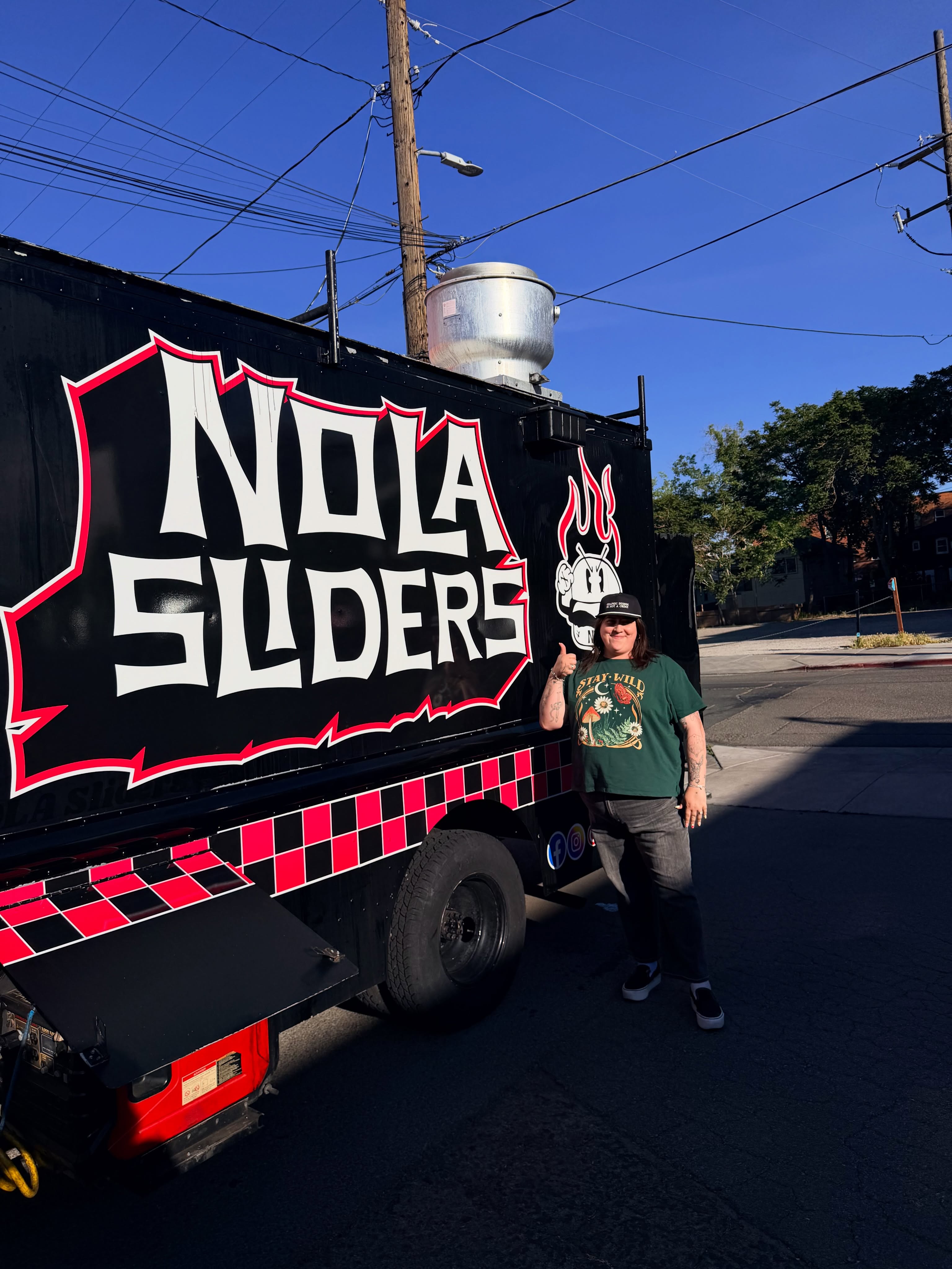 Started with a @yelpreno event (yearssss ago) and a burger that slapped. Now we’ve built a full brand together. Rebrand, website, menu design, food photos, and even art wrapped on the truck. @nolasliders keeps leveling up and we get to be along for the ride. This is why we love what we do. 🖤🍔