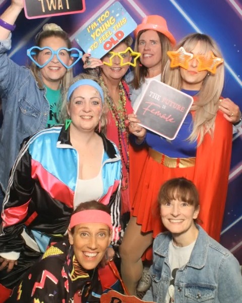 Stace's Birthday 80s Vs 90s Fancy Dressed Themed Party🔥💯- STORYTIME
#Photobooth #SelfieMirror #FancyDressParty #80s #90sfashion #ThemedEvent #Personlised #CaptureYourStory #Storytime #BirthdayParty #Wedding #Weddings #Party #parties #Partyplanner
#trend #picoftheday #gif #photography #photooftheday
@weddings_hi_leedsbrighouse
@holidayinnleedsbrighouse