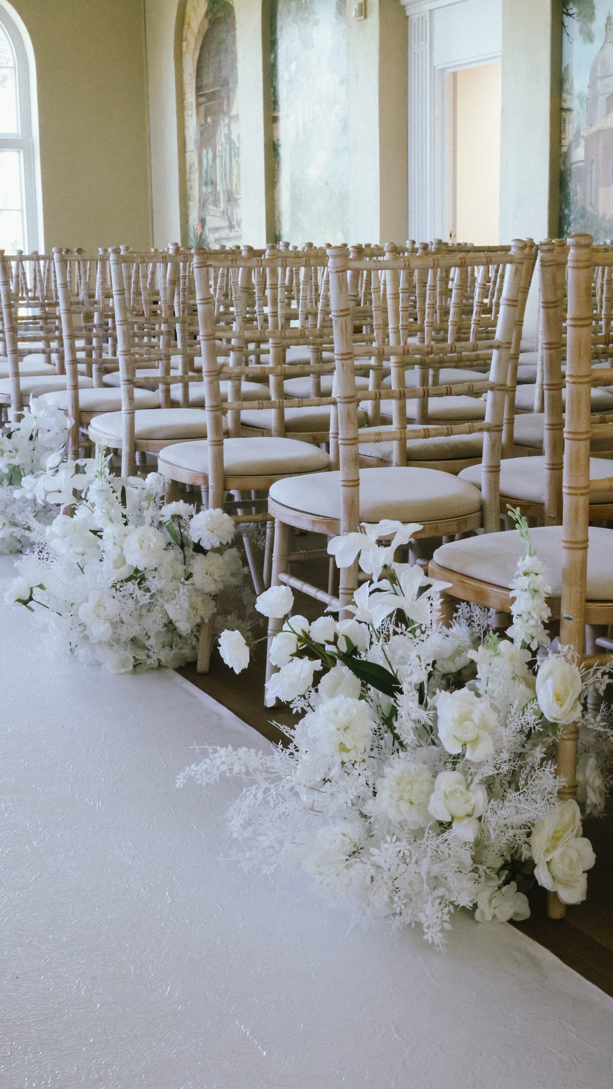 There’s something about walking into an empty venue and knowing exactly what it’s about to become 🤍
Two hours of work in 20 seconds ~ See the BTS of this @braxtedparkweddings ceremony before and after.
#weddingdecor #essexwedding #weddingsetup #ceremonyinspo #behindthescenes