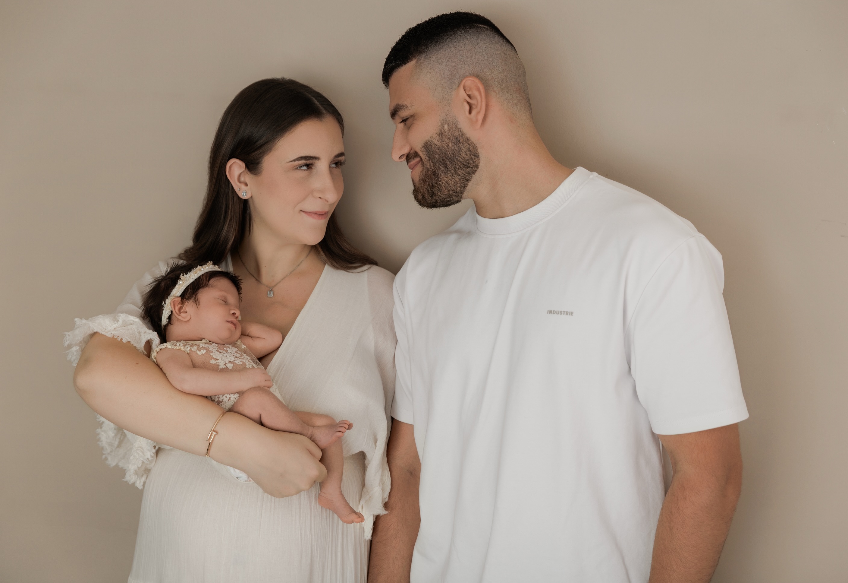 There is something so incredibly special about capturing those first precious days when everything feels new, slow, and full of love 🥰
My newborn sessions are designed to be calm, natural and beautifully timeless, so you’ll always have these memories to look back on.
✨ Sydney newborn photography
📍 Enquire via DM
#sydneynewbornphotographer #sydneyphotographer #babyphotography #sydneyfamilyphotographer #westernsydneyphotographer