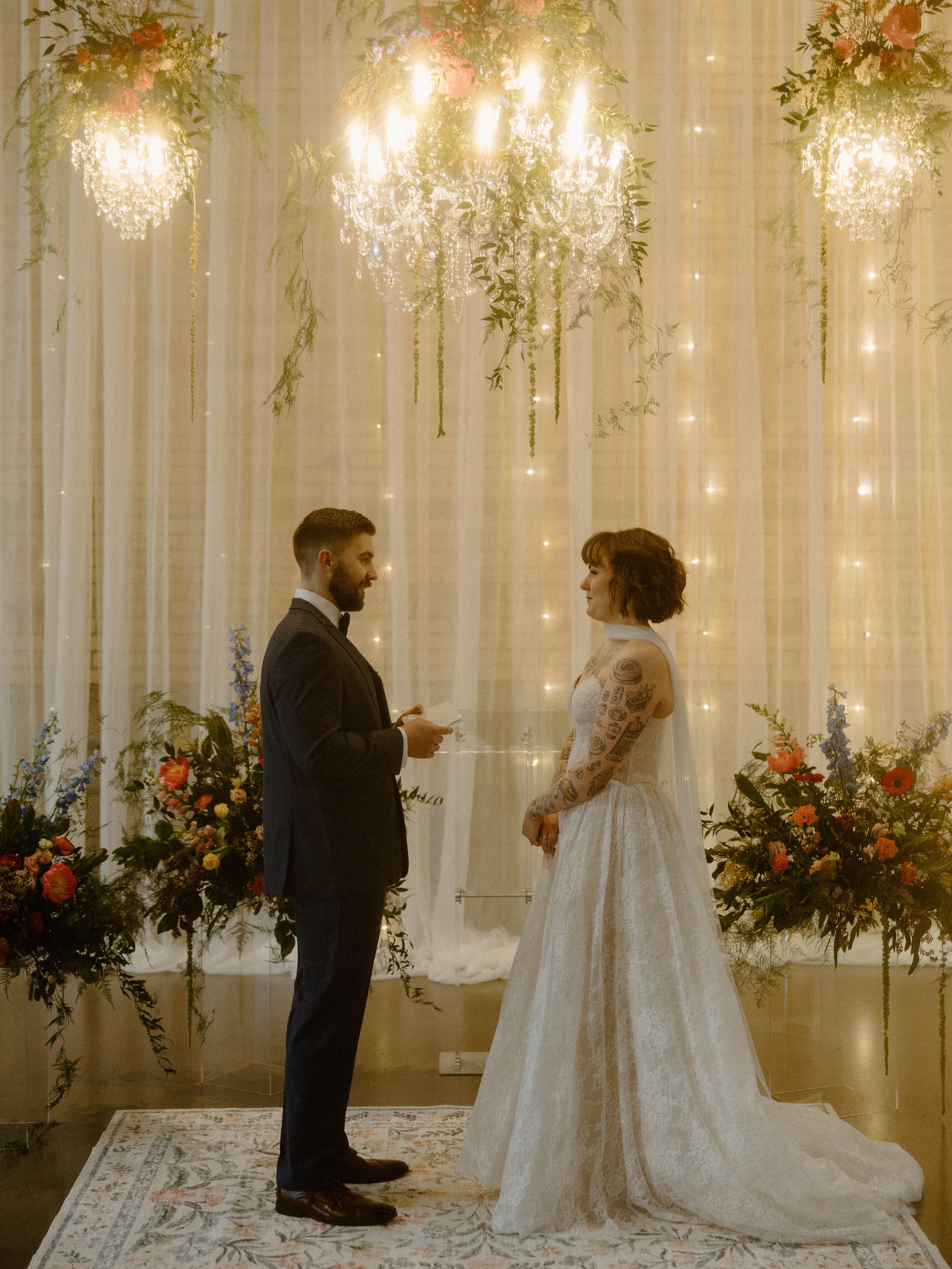 The details of this day 🕊️🕯️✨🤍
Photographer: @alyssasachsphotography
Venue: @gatheronbroadway
Hair & Makeup: @kcharlesbeauty
Floral: @gbpetalpusher
Dress: @watters