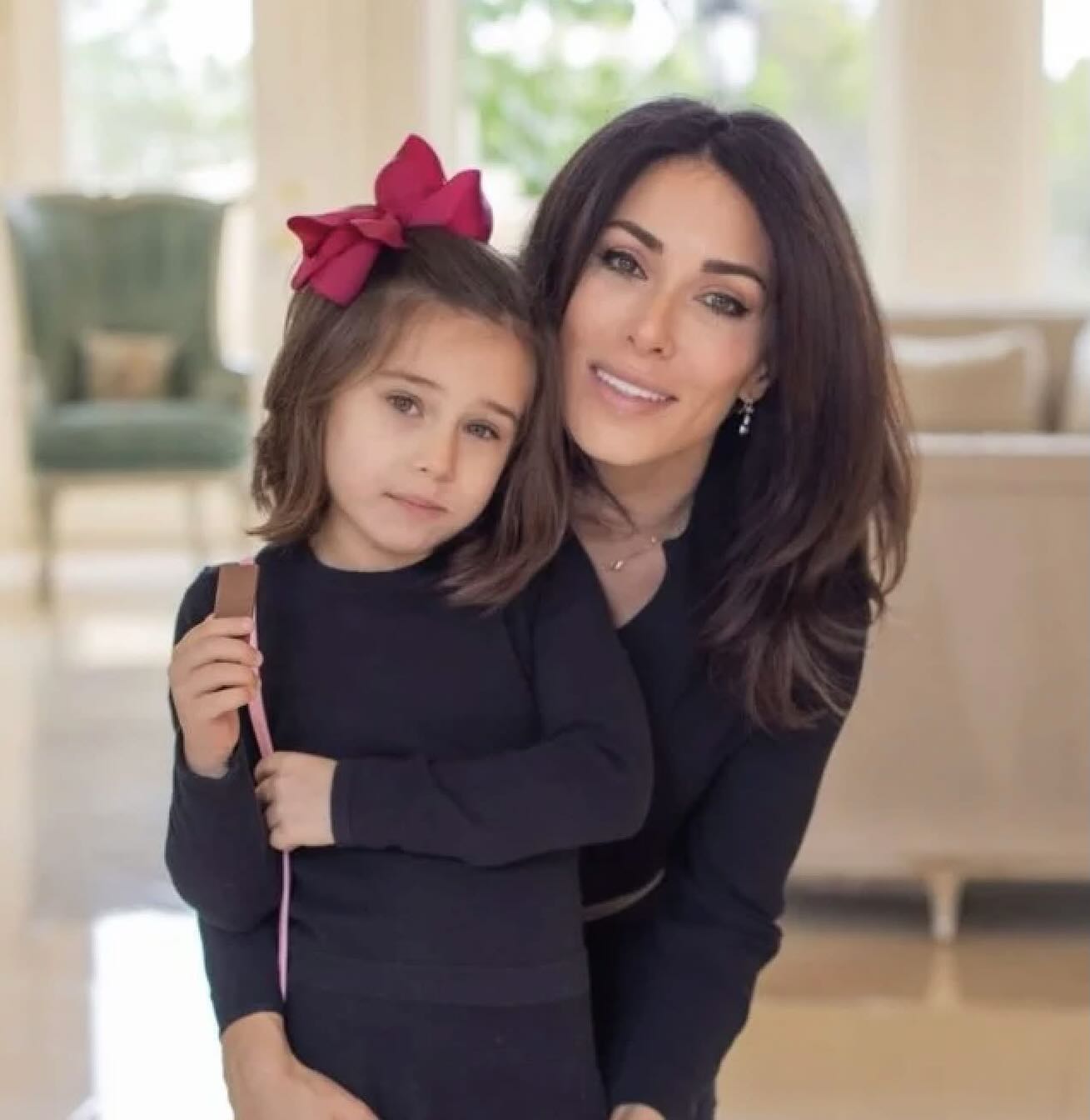 A mother’s vision for her daughter’s future was the inspiration for a new learning center in Downtown Austin, where neurodivergent children can grow and blossom.
Tehila Spiget saw the need for a different kind of learning environment, where children like her daughter, Abby, could be taught through exploration, hands-on engagement, and personalized learning. @abbyslearningcenter celebrated its one-year anniversary this spring. Cheers to many more years of blooming.
#atxgoodnews #NeurodivergentKids