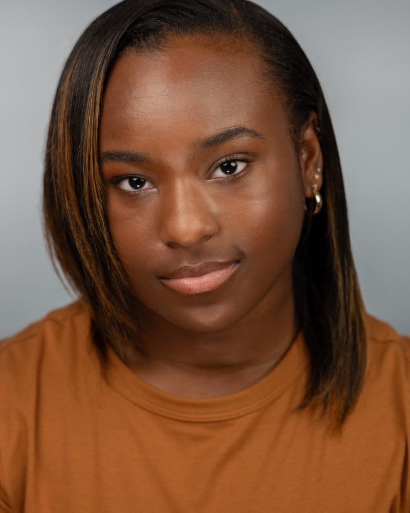 Happy Birthday, Mikiya! 🎉🌙✨
Today we are celebrating one of our amazing faculty members, Miss Mikiya Smith!
Mikiya teaches our hip hop classes and also shares her love of dance through our outreach program at Goshen Elementary School. She brings so much fun, energy, and creativity into every room she walks into, and our dancers are lucky to learn from her.
A few fun things about Mikiya: she is from North Little Rock, Arkansas, trained at North Little Rock School of Dance, loves the moon, space, astrology, cats, french fries, Fortnite, and hip hop. And of course, we can’t leave out her favorite thing ever… Gary, her cat. 🐾
We are so thankful to have Mikiya as part of our PRJ family. Help us wish her the happiest birthday! 💙✨
#HappyBirthdayMikiya #PRJFamily #PattiRutlandJazz #PRJ4Ever