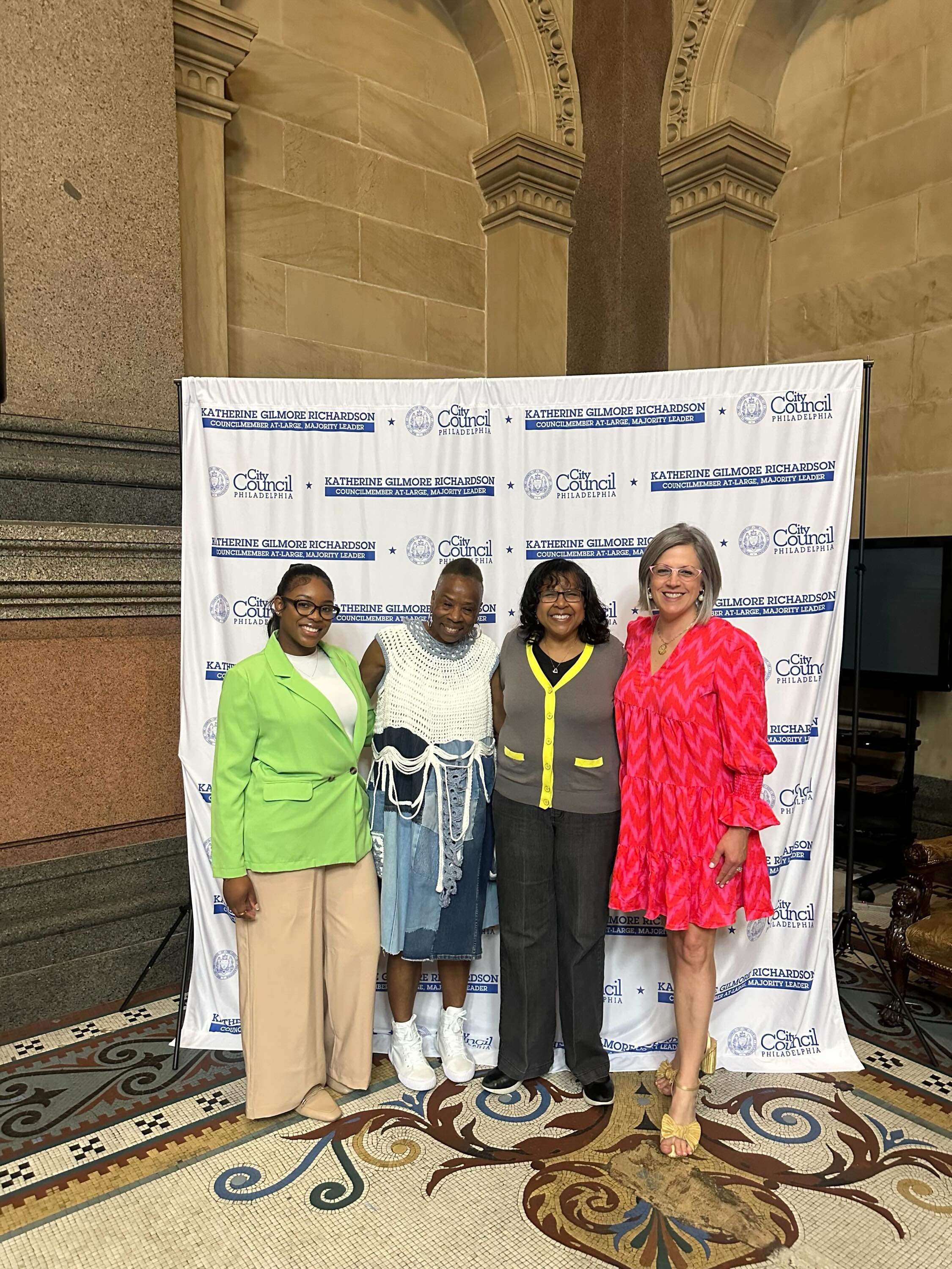 Last Tuesday, our founder @martshark attended the Looping with Love event at City Hall, which was hosted by Majority Leader Katherine Gilmore Richardson and Sisters Interacting Through Stitches. Participants were able to knit, crochet, & weave bonding squares for our care packages. Martha even spotted one of our wonderful volunteers at the event! #loopingwithlove #sistersinteractingthroughstitches #todayisagoodday #bondingsquares #volunteering