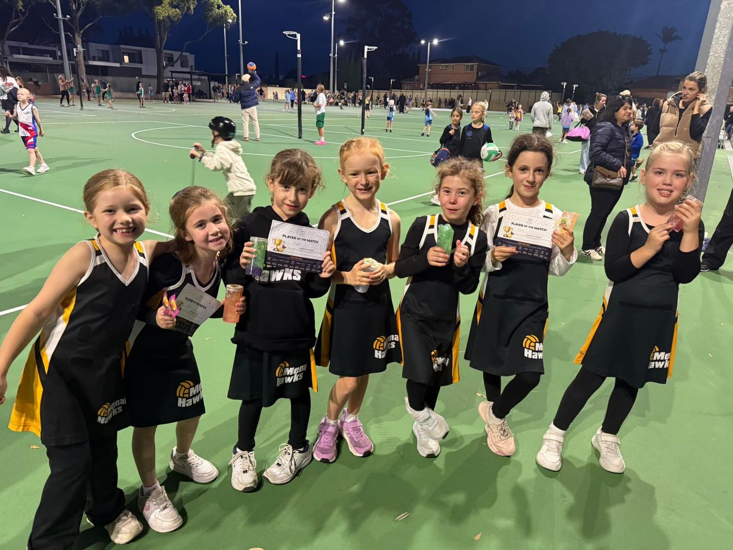 With sooooo many almost goals. The U8 T2 experienced their first goal for the season. For a team where most of the players had never played before, they have come so far with their team work and understanding of the game.
It wouldn’t surprise me if anyone who was at the courts tonight heard the team’s parents cheering. The girls also had a dance party post game.