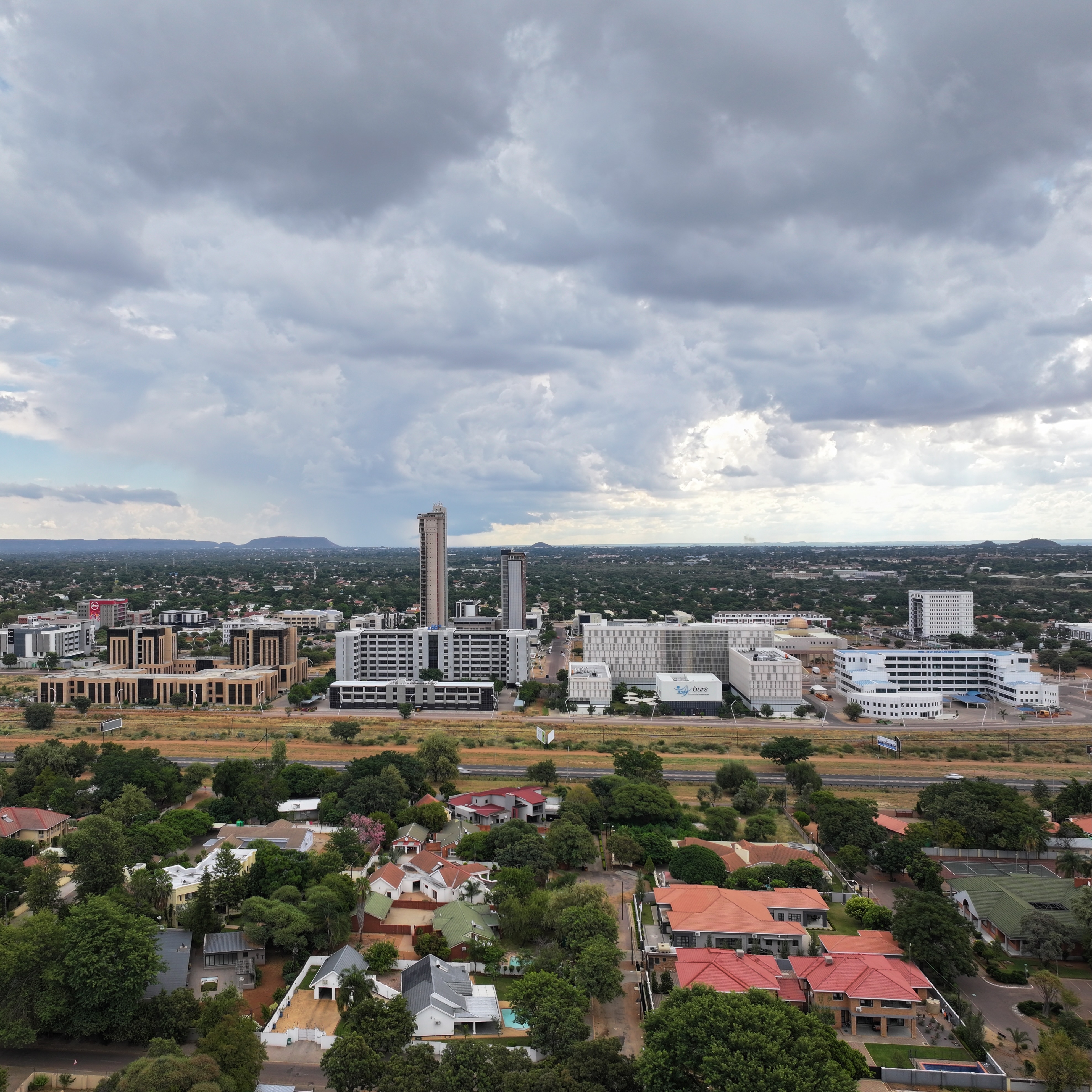 Good day Botswana ๐ง๐ผ
One thing weโll never take for granted is waking up to views like this. From the people to the peaceful pace of life, Botswana has truly been a special place to our family.
Cloudy skies over Gaborone today, but still beautiful as always.
#Botswana #Gaborone #AfricaTravel #BlackTravel #ExploreAfrica