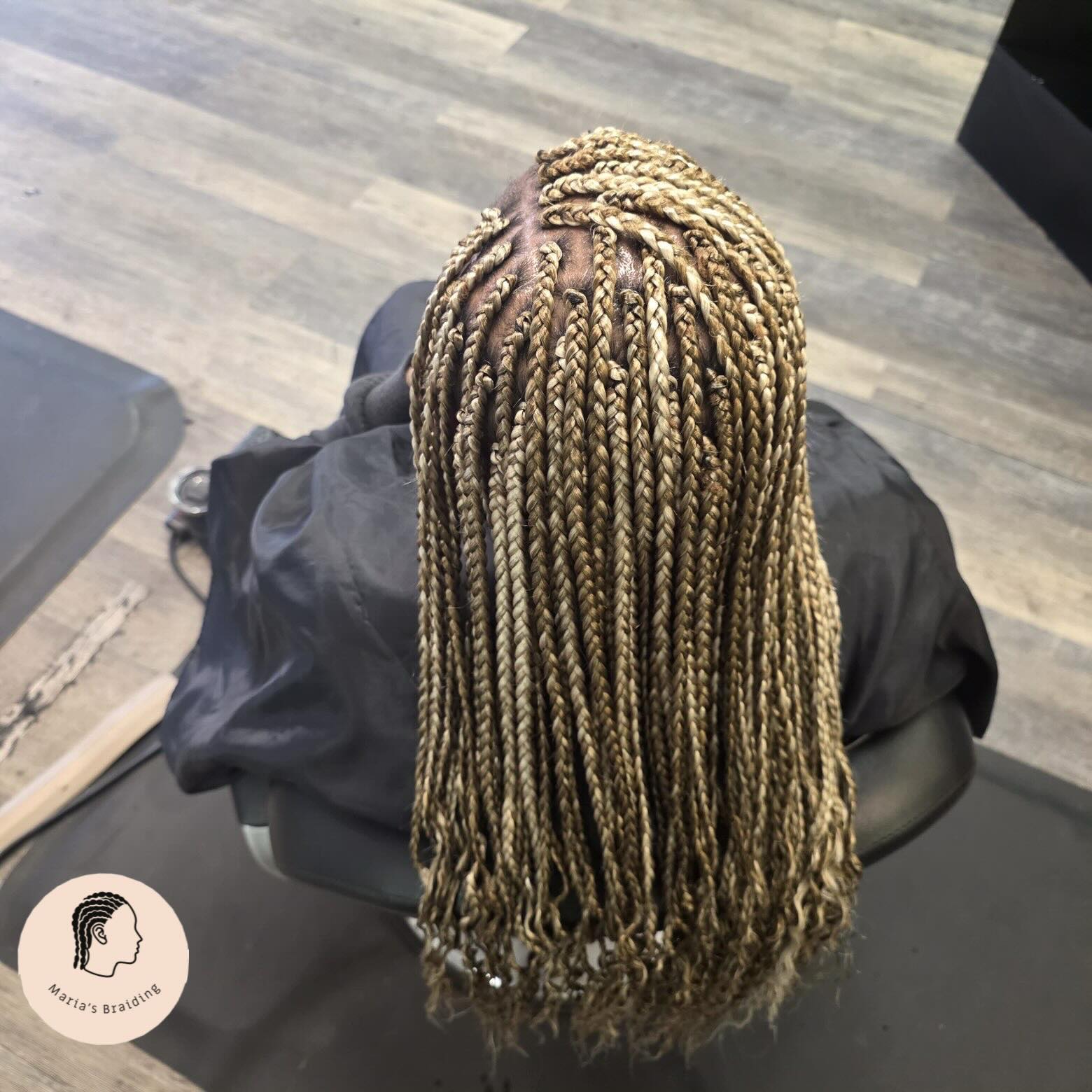 From braids to weaves, we have it all at Maria’s braiding🤍🦒 #styles #braids #hair #weave #wig