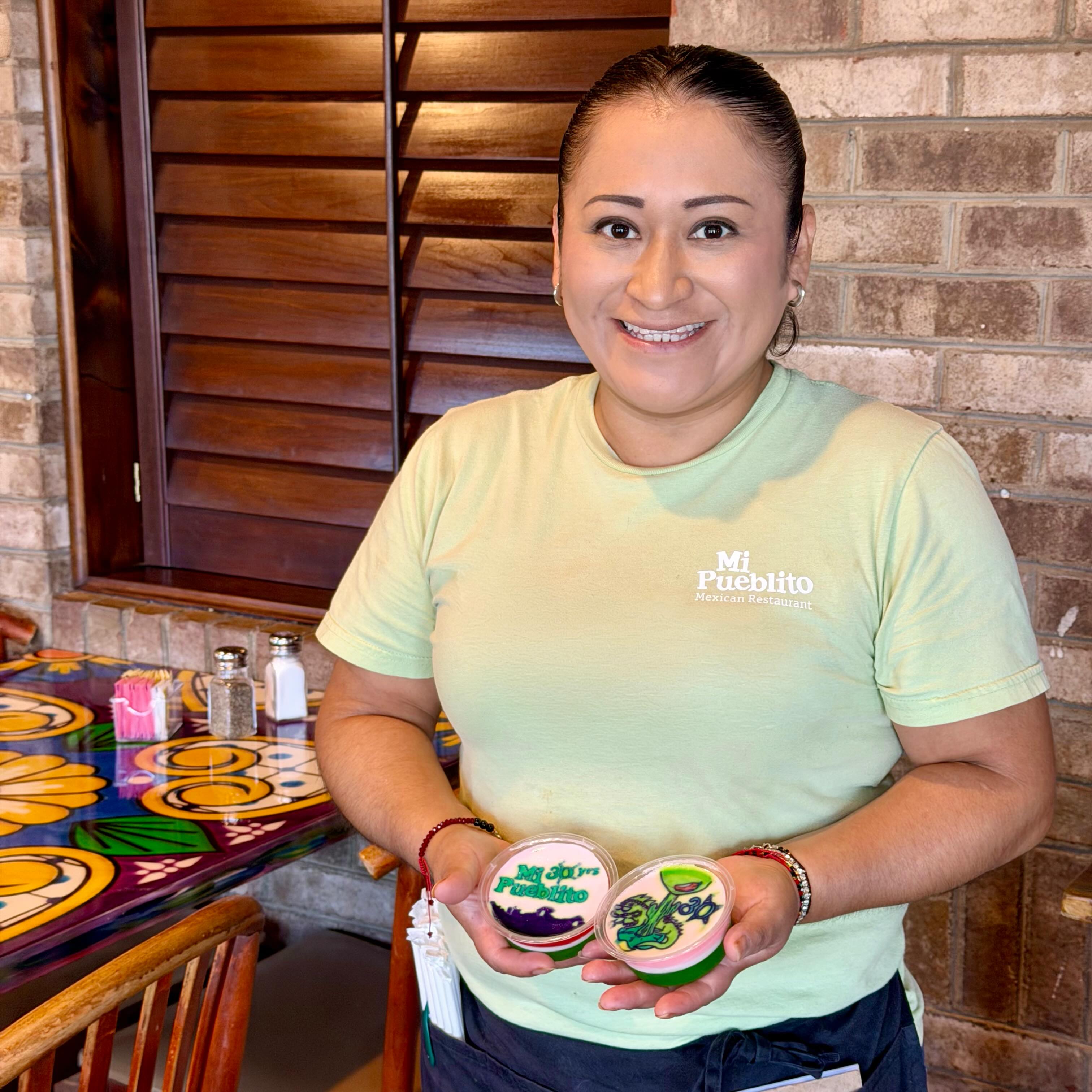 Today’s special dessert is almost too cute to eat… almost. 🇲🇽✨
Our very own Belia made custom layered jello in the colors of the Mexican flag, layered with cream and topped with our 30th anniversary images. She is so creative, and we love seeing her put so much heart into these special treats!
They’re limited, so come grab one while they last! ❤️🤍💚 #flavors