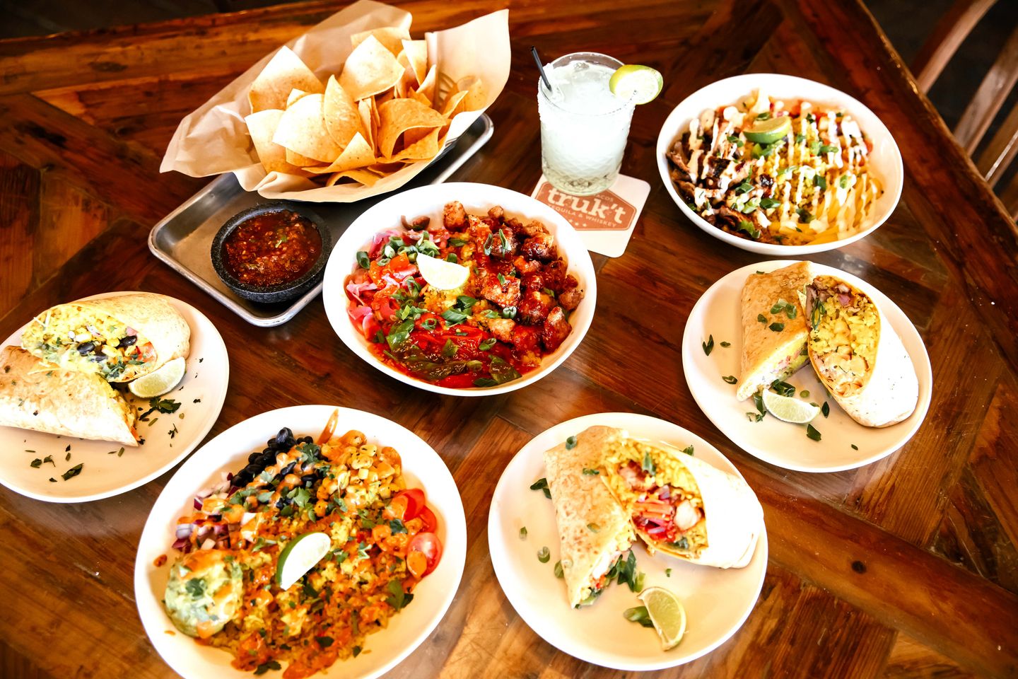 Are you a bowl person or a burrito person? We broke it down the only way that makes sense. 🍚🌯
Click the link in our bio to check it out.