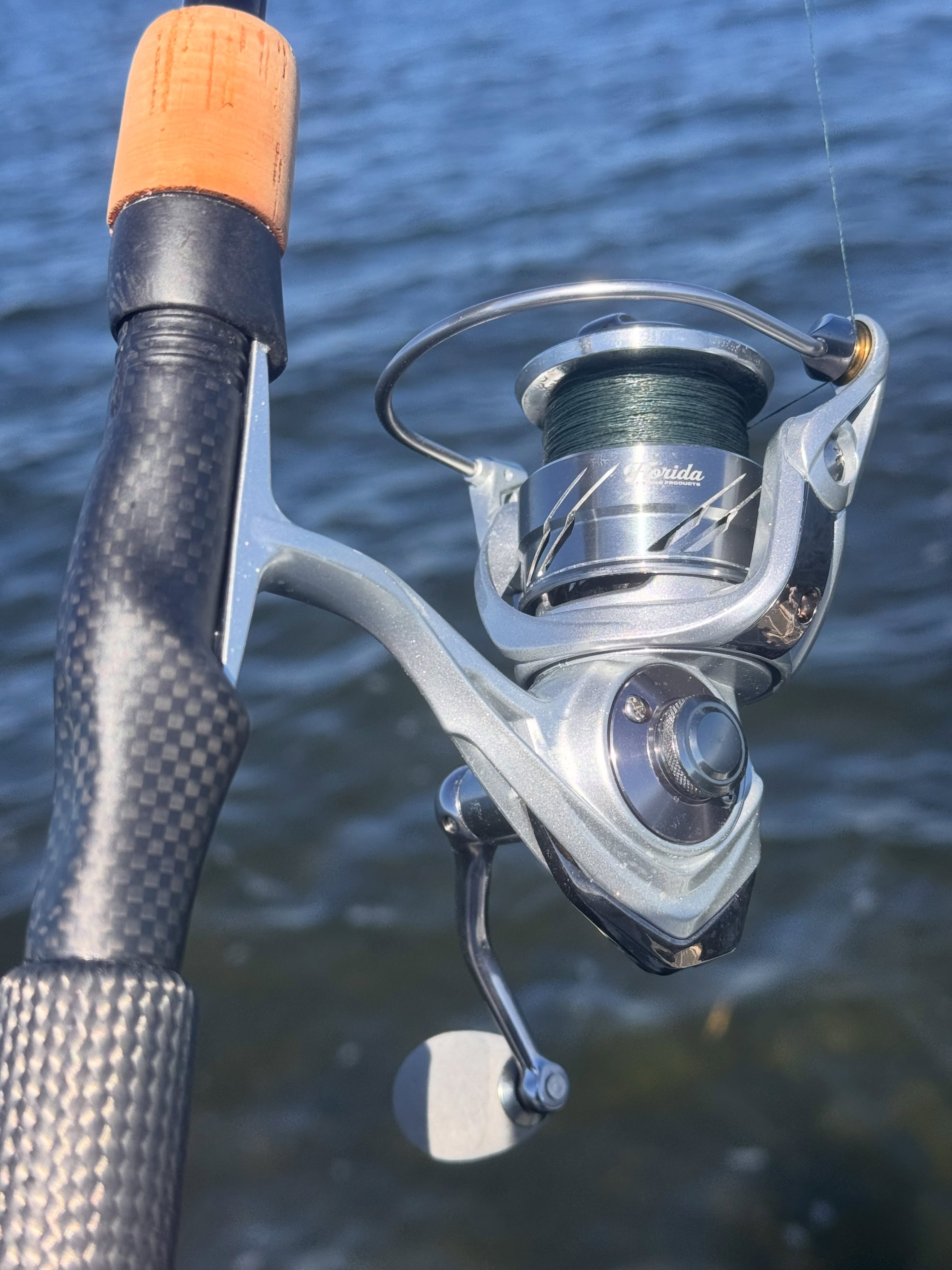 Powercore Rods w/ @florida_fishing_products (2500 Salos. Finally got to test this baby out and love it. We sale these with our inshore backwater bully) and @fishingcomponents carbon reel seat, carbon grips and titanium guides having a little quit fishing session in Horseshoe Beach. #goodfriends #inshore #trout #horseshoebeach #fyp