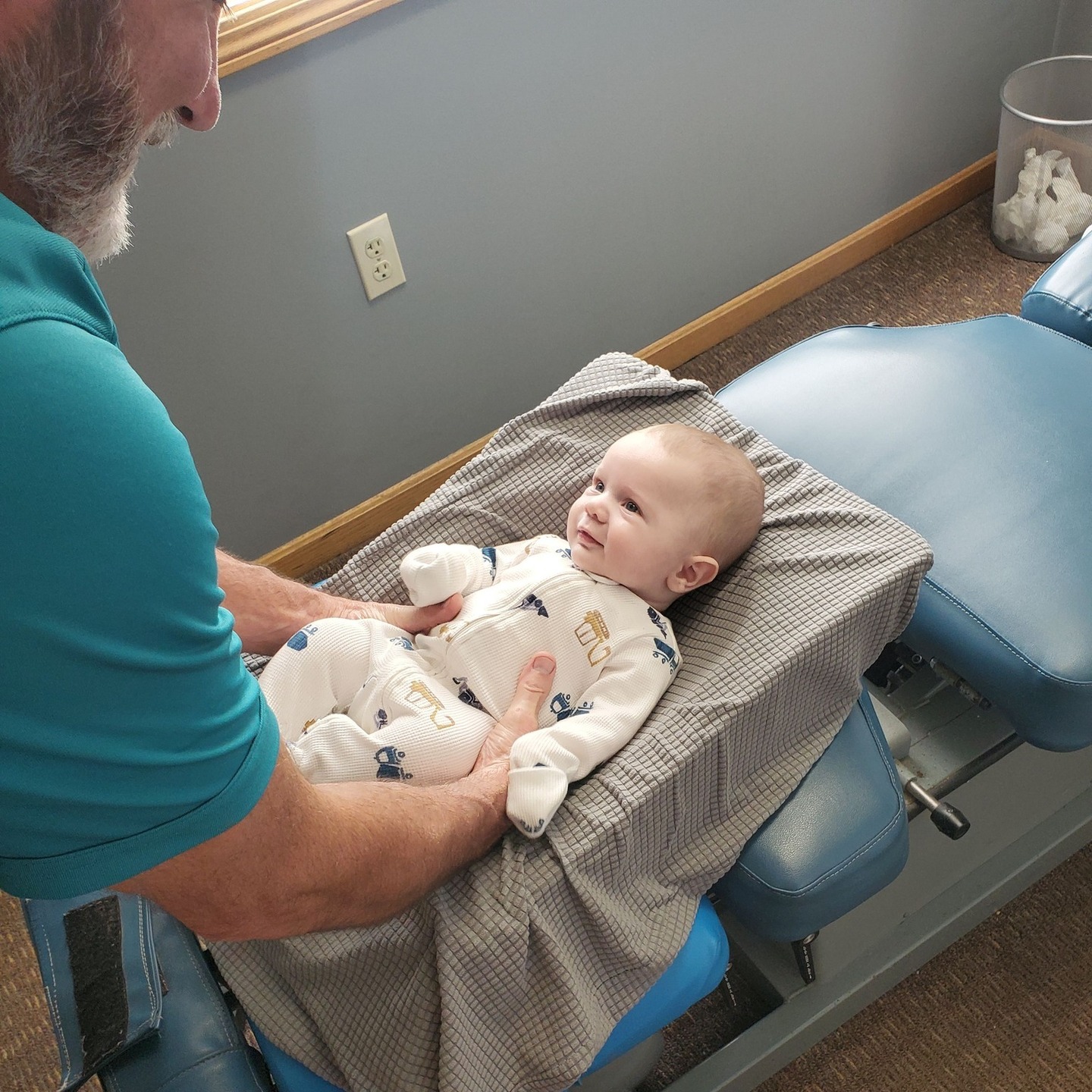 The best message from a family member after this little guy's visit with Dr John. š
"He loves his chiropractic visits. He loves it and sleeps right after!"
That smile says everything. š
Pediatric chiropractic care is so gentle that babies actually enjoy it. We use no more pressure than you would use to test the ripeness of a tomato.
Safe, effective and clearly very relaxing!
If you have a little one who struggles with sleep, colic, feeding or just needs a good adjustment give us a call. We would love to meet them!
š (330) 928-3420
š https://www.levinsonchiro.com/pediatric-chiropractic
Tag a new mom or dad who needs to see this! š
#PediatricChiropractic #CuyahogaFalls #AkronOhio #HappyBaby #NewbornCare #FamilyChiropractic #ChiropractorNearMe #NortheastOhio
