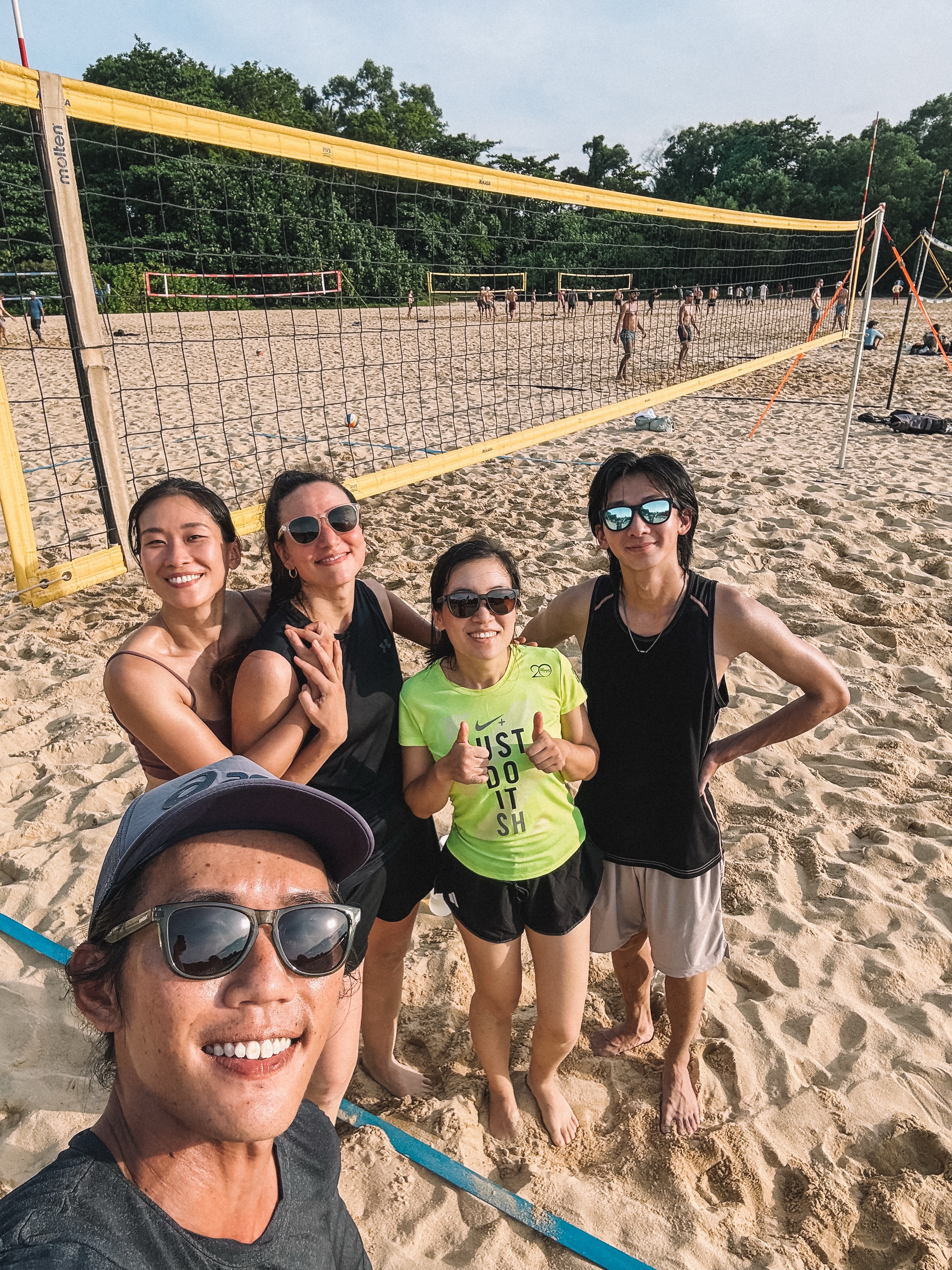 WINDS BEACH VOLLEYBALL ACADEMY! 🏐
If you want to train with us, check our Class Schedule on the website or DM us!
Group, private and 1-on-1 classes available!
📱 www.winds-academysg.com
#windsbeachvolleyballsg
#hirobeachhouse
#beachvolleycoach
#beachvolleyball
#volleyball