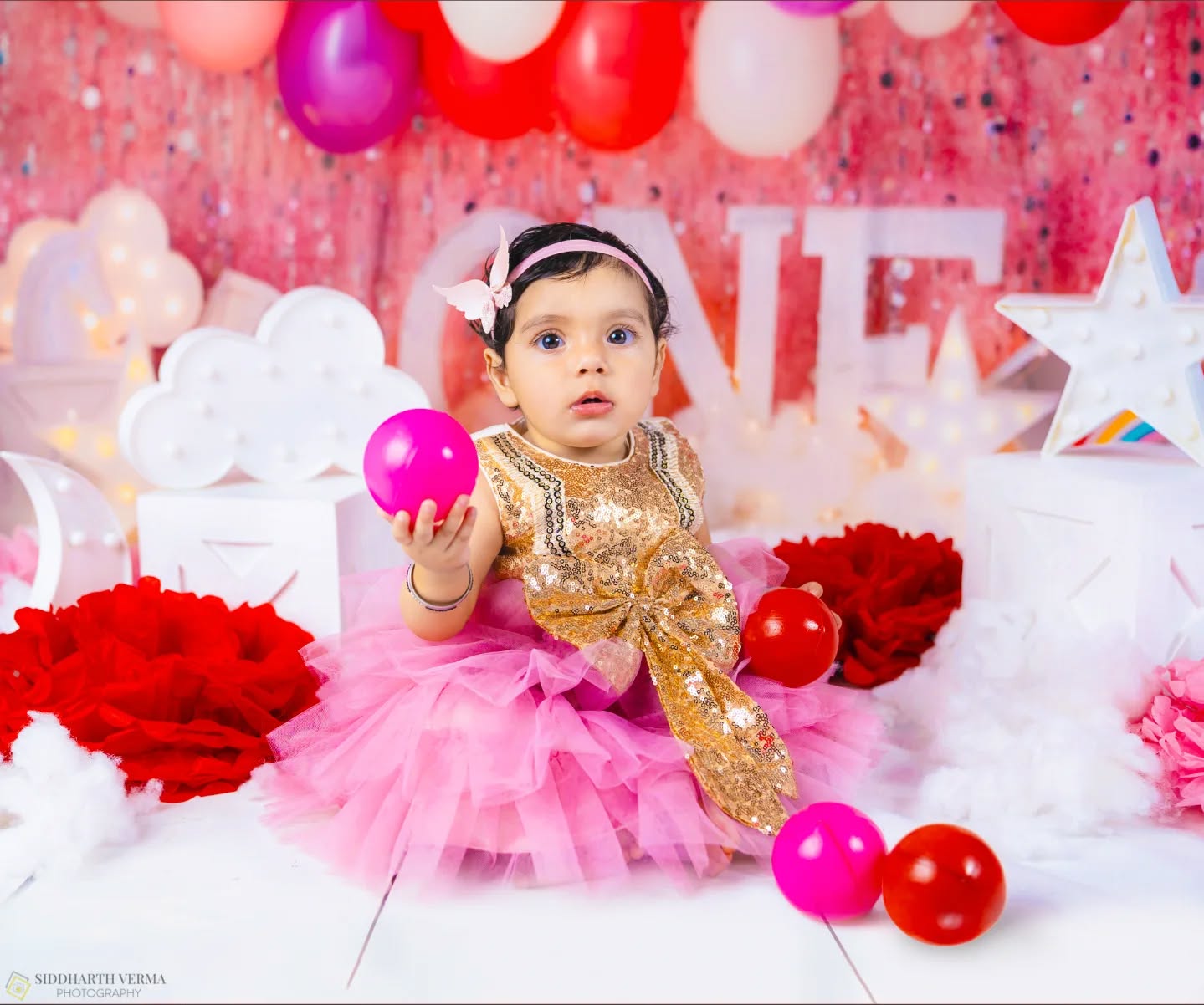 From tiny newborn cuddles to a curious one-year-old—what a beautiful journey it’s been. 💕 Today we celebrate a year full of love, milestones, and endless smiles.
#firstbirthday #babyphotography #delhimoms #milestonebaby #babyshoot
