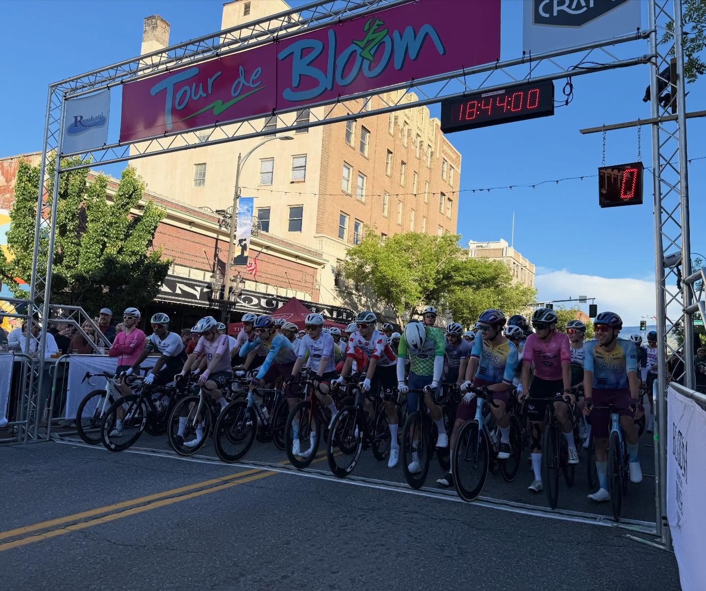 It’s showtime in downtown Wenatchee at the Rookard Custom Pools criterium at the Tour de Bloom proudly presented by CRAFT!