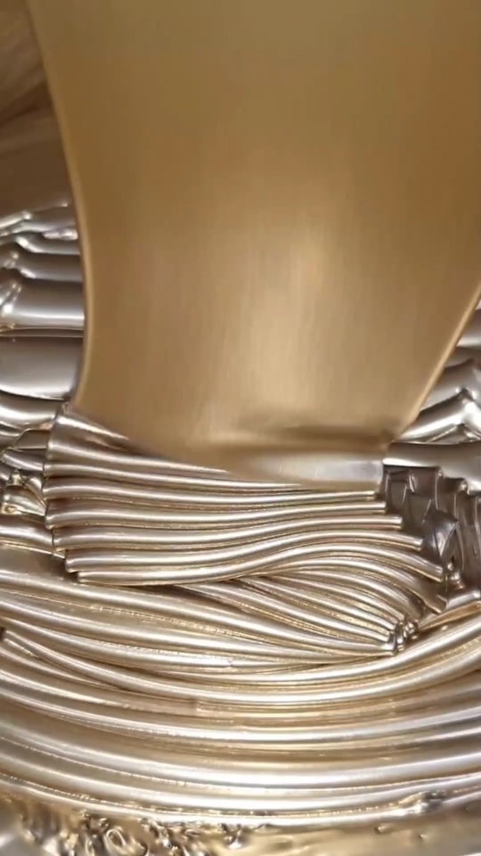 Liquid Gold Energy β¨οΈ
Our stunning Bronze Pigment Paste delivers a bold Metallic leafing elegance to your epoxy resin masterpieces!
Use sparingly. Start with a tiny amount and increase until your desired opacity is achieved. A little really does go a long way.
Tell us how youβd use this stunning shade π
π Shop via link in bio
π Hundreds of pigments await
#bronze #metallic #satisfying #epoxyresin #luxe