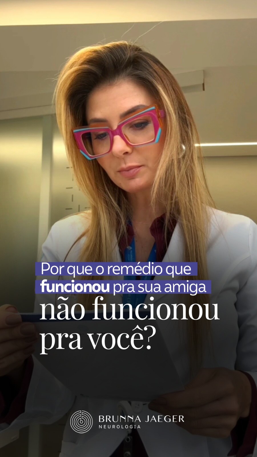 “Mas minha amiga tomou e melhorou…”
Na neurologia, isso acontece o tempo todo.
E a explicação é mais interessante do que parece.
Duas pessoas podem ter enxaqueca, mas mecanismos cerebrais diferentes predominando por trás da dor.
Hoje sabemos que genética, metabolismo, receptores cerebrais, hormônios, sono, ansiedade e inflamação podem modificar completamente a resposta a uma medicação.
É por isso que alguns respondem muito bem a determinados triptanos ou preventivos e outros não.
Medicina de precisão é justamente entender que cérebros diferentes precisam de estratégias diferentes.
Nem sempre é sobre “o remédio ser forte ou fraco”.
Muitas vezes é sobre individualidade biológica.
#Enxaqueca #Neurologia #DorDeCabeça #SaúdeCerebral #Neurociência