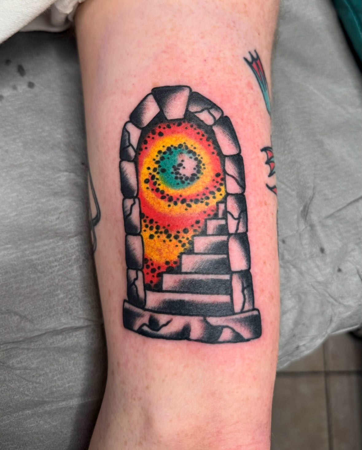 A little 2 piece combo for Andrew 🌹 Time available to tattoo you in May and June 🌞