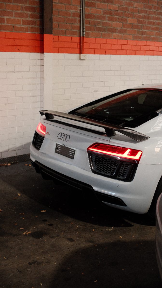 🔊 #Audi #R8 #V10 cold start...
🌏 autounion.com.au
☎️ (03) 9563 2011
✉️ service@audservice.com.au
📍 Oakleigh, VIC
#audir8 #quattro exhaust