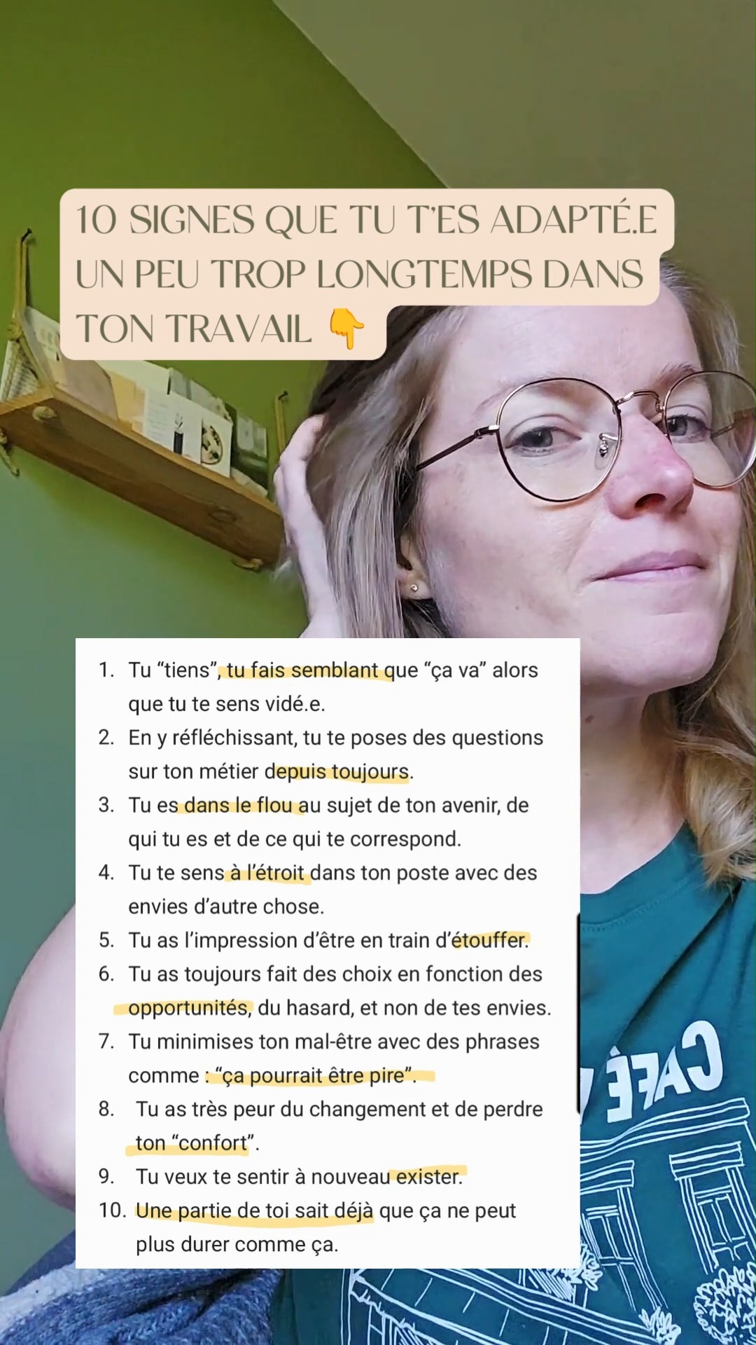 Et en plus, tu t’ennuies. 🙄
Mais ce que tu veux c’est une vie heureuse et épanouie.
T’as pas envie d’attendre la retraite et encore moins d’avoir des regrets.
Tu veux vivre, là, maintenant.
Mais tu t’es tellement adapté.e que toi tu t’es perdu.e en route. Et c’est ok d’en être là aujourd’hui. C’est la 1ère étape du chemin pour te retrouver et recréer une vie qui te ressemble 🧡
🎭 Sortir du mode suradaptation demande à :
→ passer de la peur de changer à la confiance de faire les bons choix pour toi
→ décider (enfin) de te faire passer en 1er
→ arrêter de minimiser ce que tu penses, ce que tu ressens
→ faire de la place à tes besoins, pas seulement à ceux des autres
→ ne plus faire des choix uniquement “raisonnables”
→ accepter de pouvoir déranger, déplaire, bousculer, interroger…
→ te redemander ce que TOI tu veux vraiment (pas le marché de l’emploi, pas tes parents, ni tes enfants…)
→ te donner la permission d’envisager autre chose (de complètement différent que ton métier actuel, peut-être)
Sur mon compte @slowin.audrey, on parle reconversion mais surtout du droit (du devoir 🫣) d’avoir une vie qui nous ressemble. Alors si tu veux arrêter de survivre au travail et commencer à trouver ta place, abonne-toi 😉