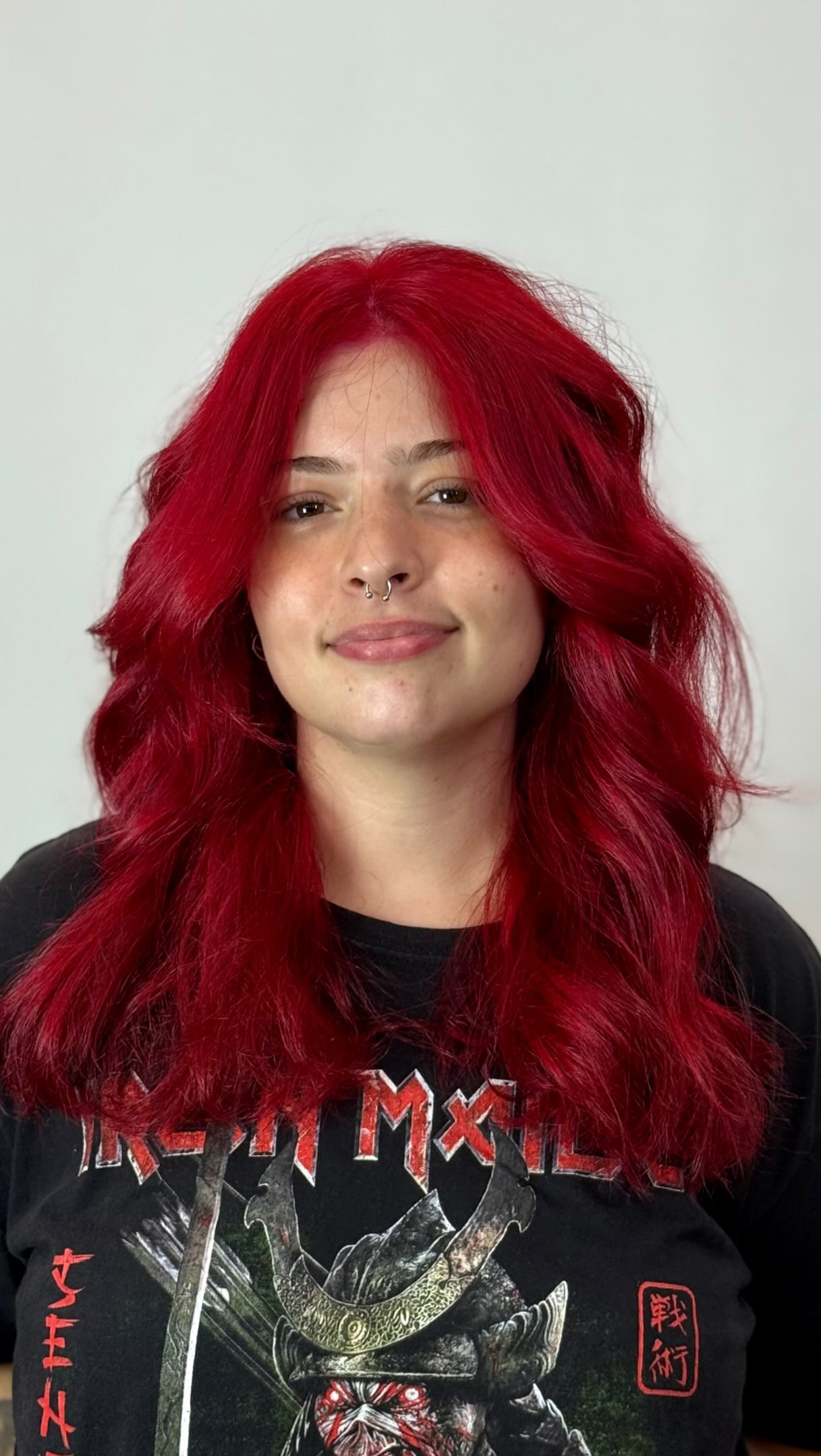 Aumenta o som e vem viver os passos de um vermelho lindo com a gente! 😌❤️
Atendimento do @walhair da unidade Pamplona ✨
#circushair #cabelovermelho #cabelocolorido