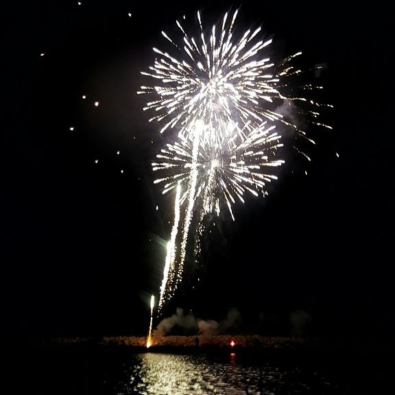 On July 1st, Canada Day, participants will be outfitted with headlamps, provided with night paddling instruction, and then will head out for a two hour expedition to take in the night sky, first by observing what nature provides on the canopy above us. Then we will ‘raft up’ to take in the spectacular annual Canada Day Fireworks Show at Gimli Harbour. It is exciting to bob along as a group while the night sky comes alive with colour.
Previous kayaking experience required.
See you in the dark on the water!