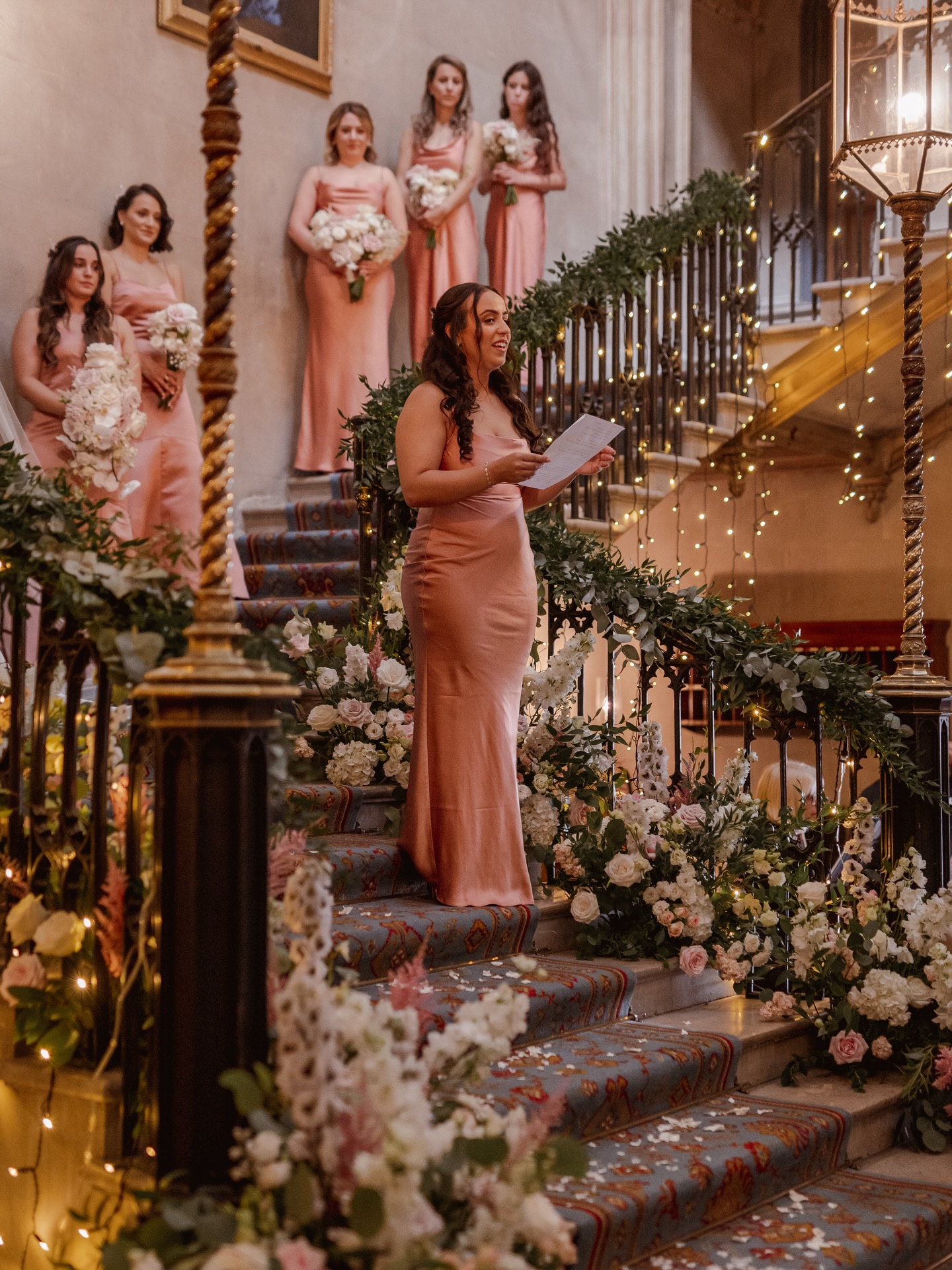 The magical staircase @ashridgehouse 💫
So many beautiful colours, so many beautiful flowers.
How would you dress it?
Flowers @appleblossomflowers_
Photo credits @brittanypainterphotography
@emmahurleyphotography
@piotrowskiphoto
@laurenmitchell.photography
@reportagecompany
@eilishlouisephotography
@ianscottphoto
@jun.tan_
@steph.kiely.photography
@wearetheclarkes
#ashridgehousewedding #ashridgehouse #weddingflorals #floraldesigns #weddinginspo