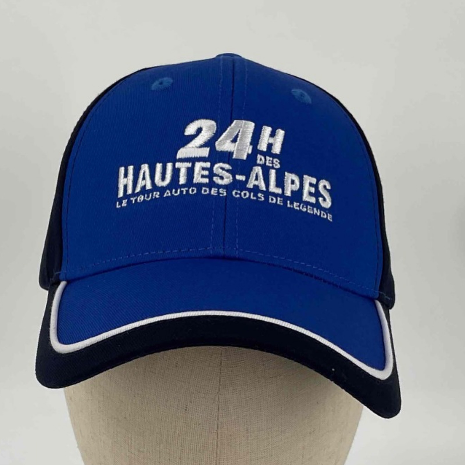 Casquette 100% sur-mesure pour notre fidèle client www.optimum.pub