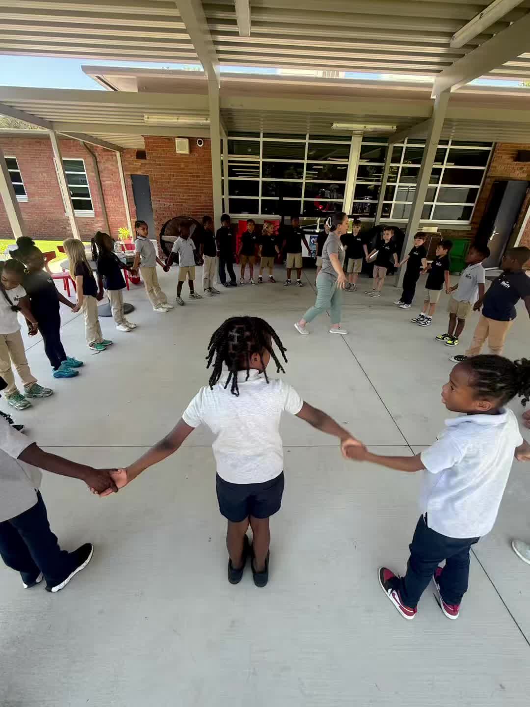 Today, our Primary Academy scholars had an exciting bonus enrichment experience as Cassie Castleberry from Clemson Cooperative Extension visited to bring the water cycle to life for our 1st grade scholars! 💧☁️🌧️
Scholars explored how water moves through the environment through engaging discussions and hands-on learning connected to science and real-world water resources. Experiences like these help our scholars build curiosity, critical thinking skills, and a deeper understanding of the world around them! 🌎✨
The learning doesn’t stop there — Ms. Castleberry will be returning on Wednesday to provide this exciting enrichment opportunity for our Kindergarten scholars as well! 💙💛
#TheLibertyDifference