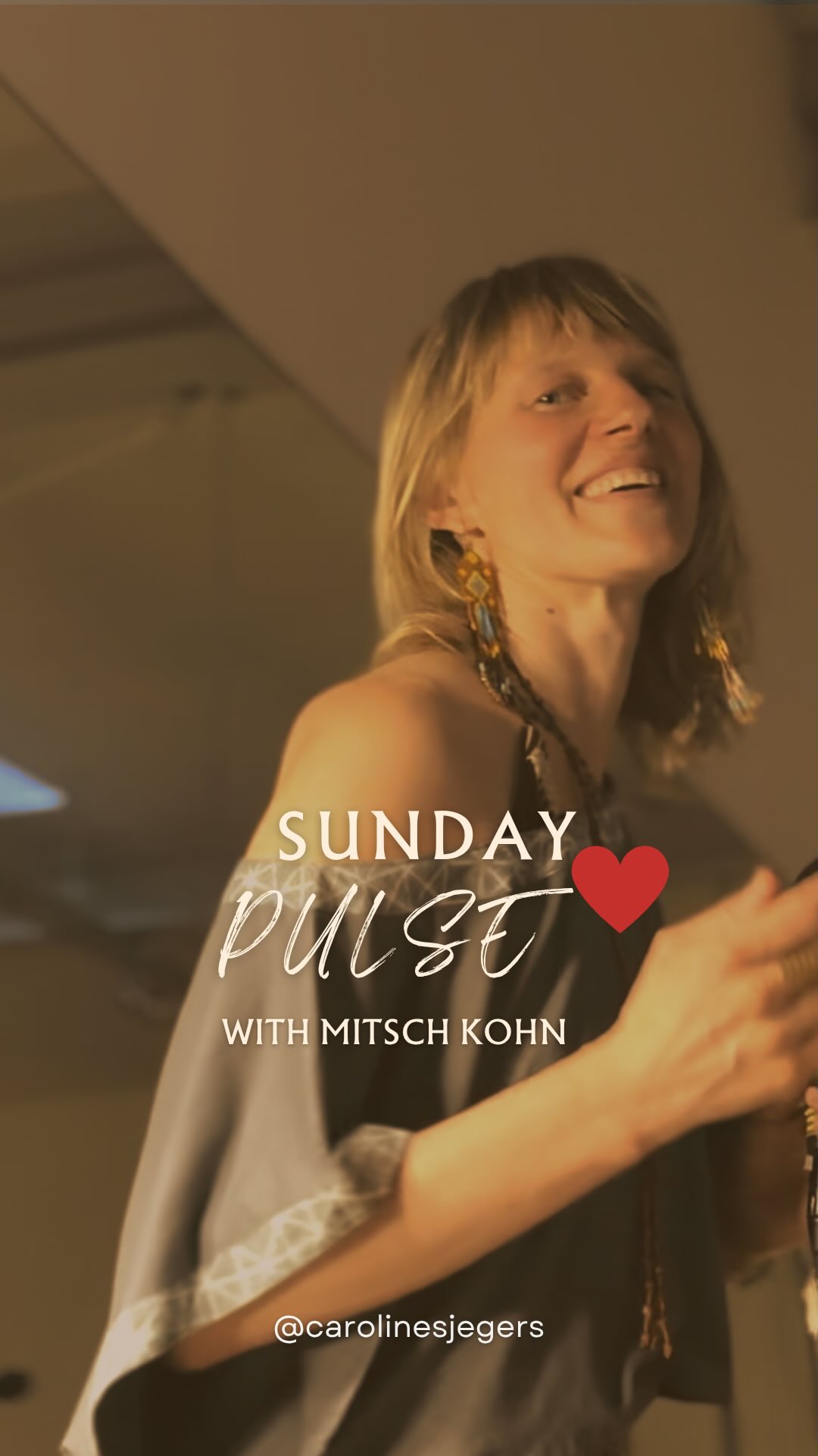 My heart feels open and deeply moved looking back at Sunday Pulse.
What an evening, as I was not only guiding the dance, but also moving between many roles at once - mother, organizer, poet, space holder, artist, human. There was beauty, there was fumbling and stumbling too. 😅
These spaces keep teaching me about listening, care, expectations, ceremony, nervous systems, and what it really means to gather together.
Thank you to everyone who shared their hearts with us afterwards. We are listening. We are learning. And Pulse keeps evolving.
“Give Heart” with Mitsch Kohn 🌿 🎥 by Ella June Henrard 🪡 Dress by Amanzi Boutique & belt by Zazi
#sundaypulse #pulsemovement #ecstaticdance #poetryinmotion #giveheart