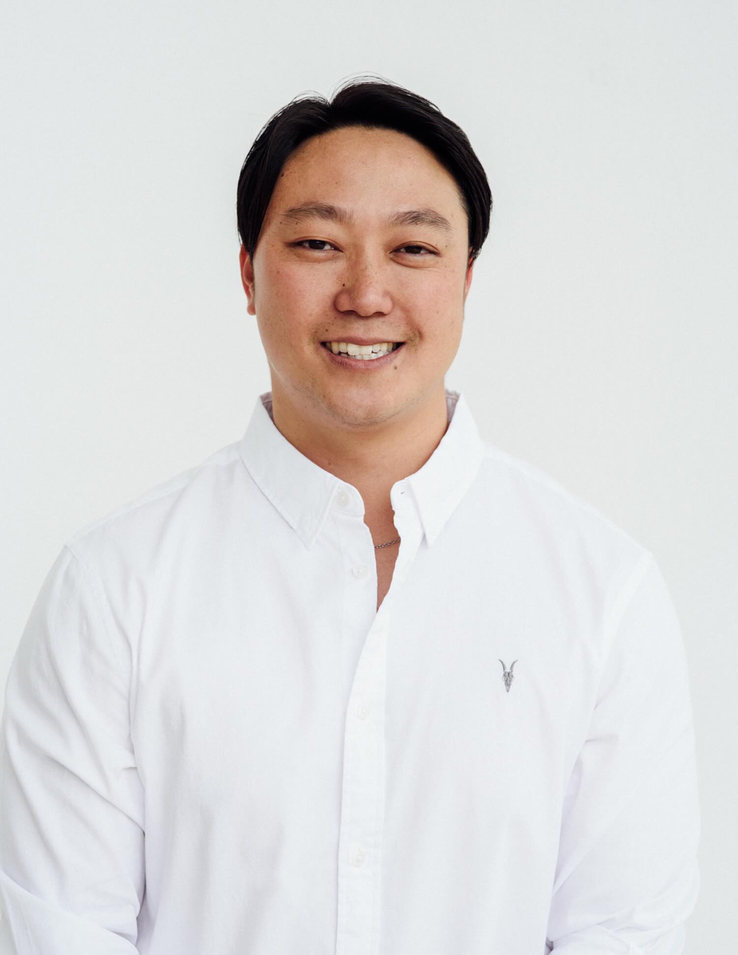 Agent highlight
Sam Yoshida | Broker-in-Charge
RB-23301
Sam Yoshida is a bilingual real estate broker with experience in luxury residential, commercial, and investment real estate across Hawai‘i. Fluent in both English and Japanese, Sam works closely with local, mainland, and international clients navigating Honolulu’s evolving property market.
Prior to joining Infinite Ocean, Sam was part of the sales team at Symphony Honolulu, where he gained valuable experience in Honolulu’s luxury condominium and investor market.
Today, he specializes in residential and commercial transactions, with a strong focus on investor clients, income-producing properties, and lifestyle-driven real estate opportunities throughout Honolulu, including Kaka‘ako, Ala Moana, and Waikīkī. Known for his professionalism, responsiveness, and steady approach, Sam is committed to providing thoughtful guidance and long-term value to his clients.
#hawaiirealestateagent #hawaiiluxury #luxuryrealestatespecialist #honolululuxuryrealestate #ハワイ不動産