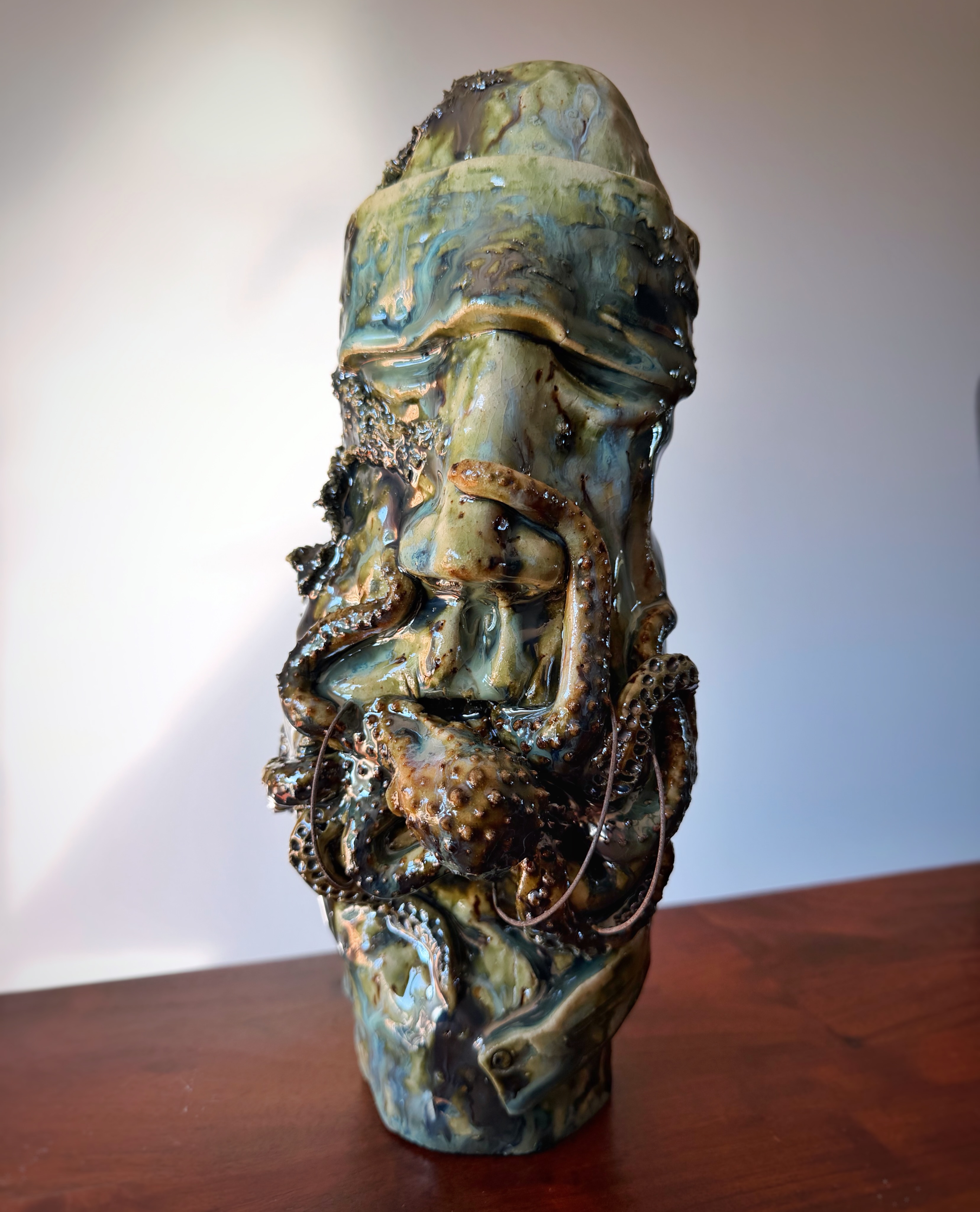 It’s definitely been a season of experimentation over here 😬… Pushing forms further, letting glazes do weird things, combining techniques that probably shouldn’t work together… and honestly? Some of my favorite pieces have come from the chaos.
@parkcirclegallery
#ceramicsculpture #ceramics #artoninstagram #charlestonsc #ceramicartist