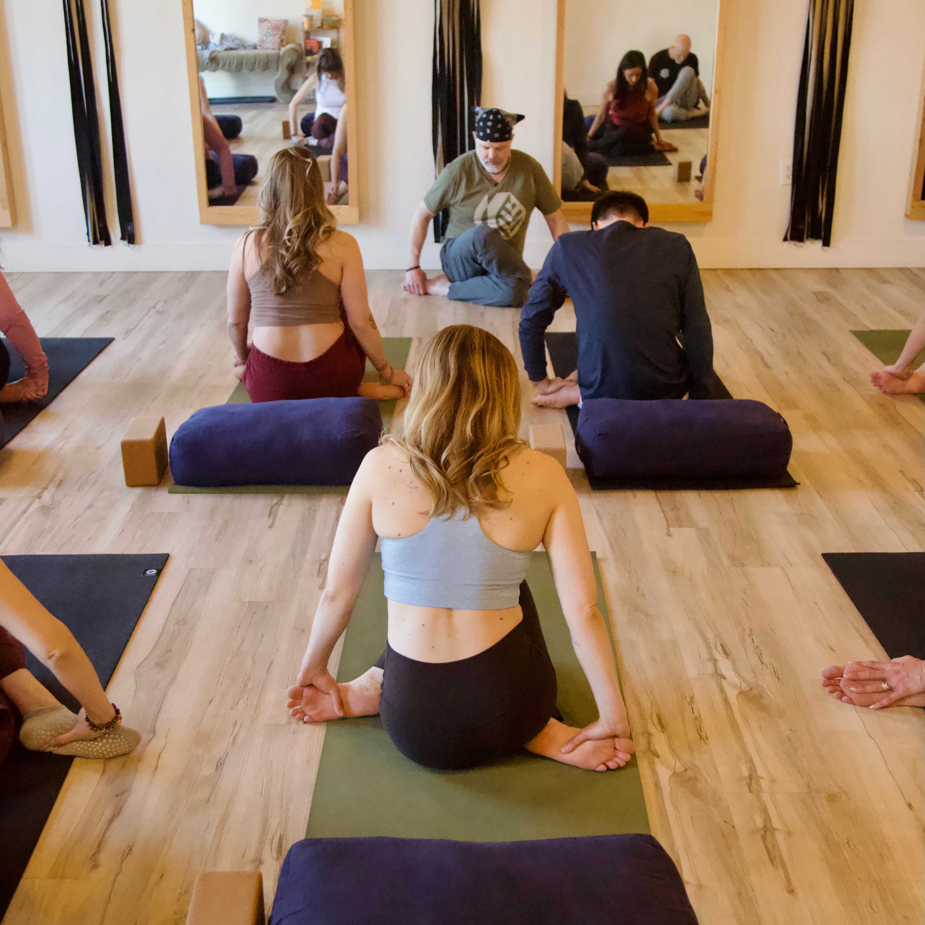 may is mental health awareness month 💚
movement, breath, rest, connection, community… these things matter.
at vital vibes, we offer yoga classes for all levels along with special events like sound baths, breathwork, meditation, workshops, community gatherings, and more to support both mind & body wellness.
if you’ve been needing a sign to slow down, reconnect, or try something new… this is it ✨
come see what we’re about.
you are always welcome here.
📸 cred @brebolenphotography
#mentalhealthawareness #communityhealing #nervoussystemsupport #yogaformentalhealth toledowellness