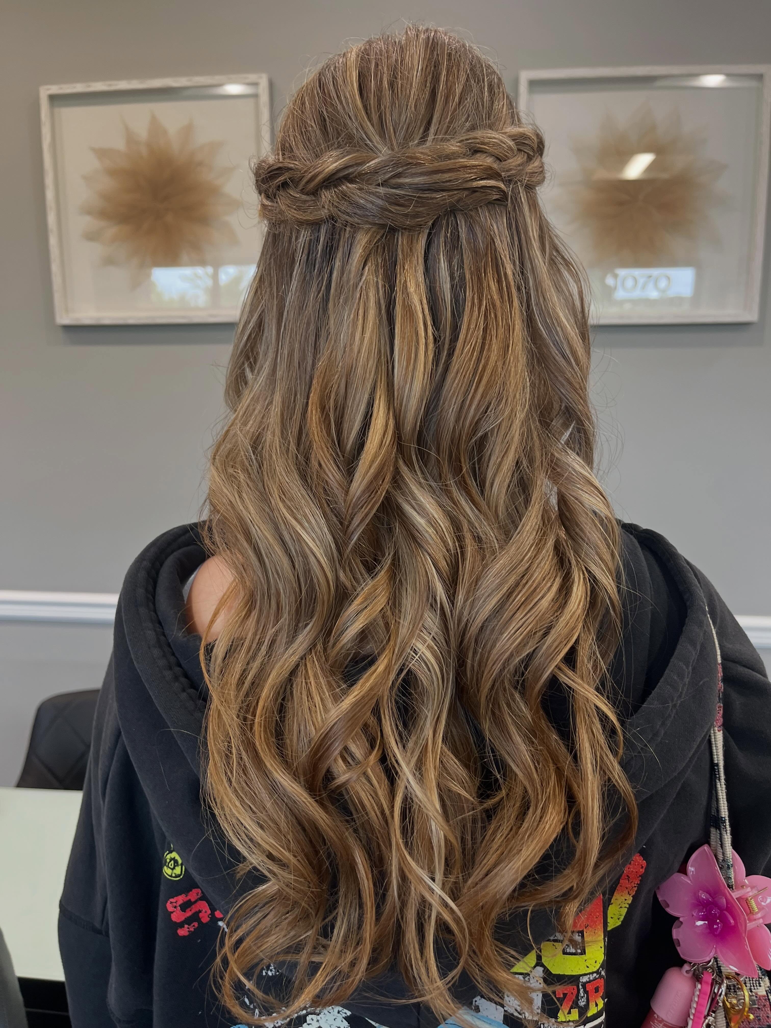 Prom hair @hairstylesbymaddy