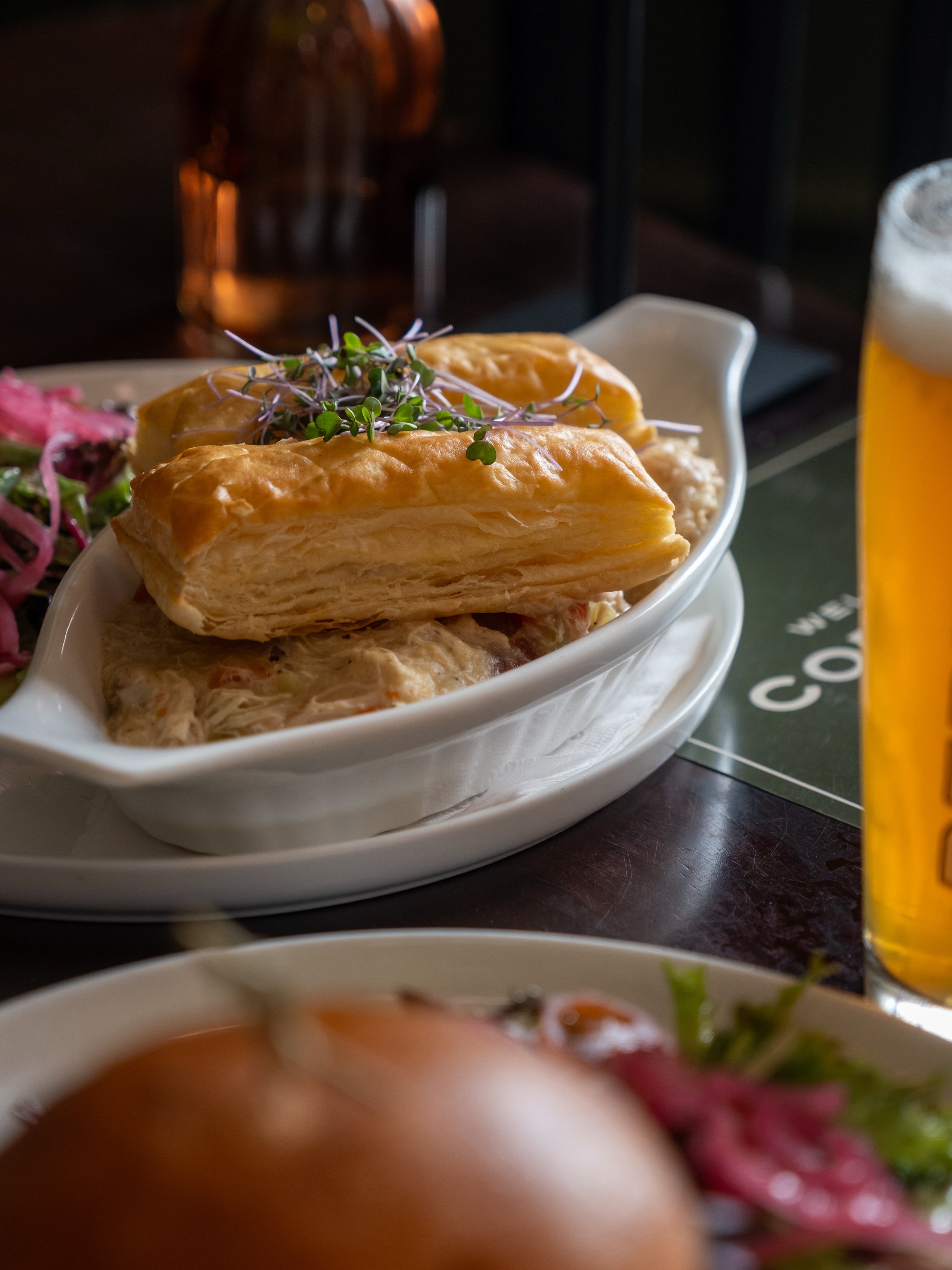 A new take on an old pub favourite.
CHICKEN POT PIE | homemade chicken stew, roasted vegetables, local puff pastry + side house salad
See you tonight! Open 11:30-9PM ✨