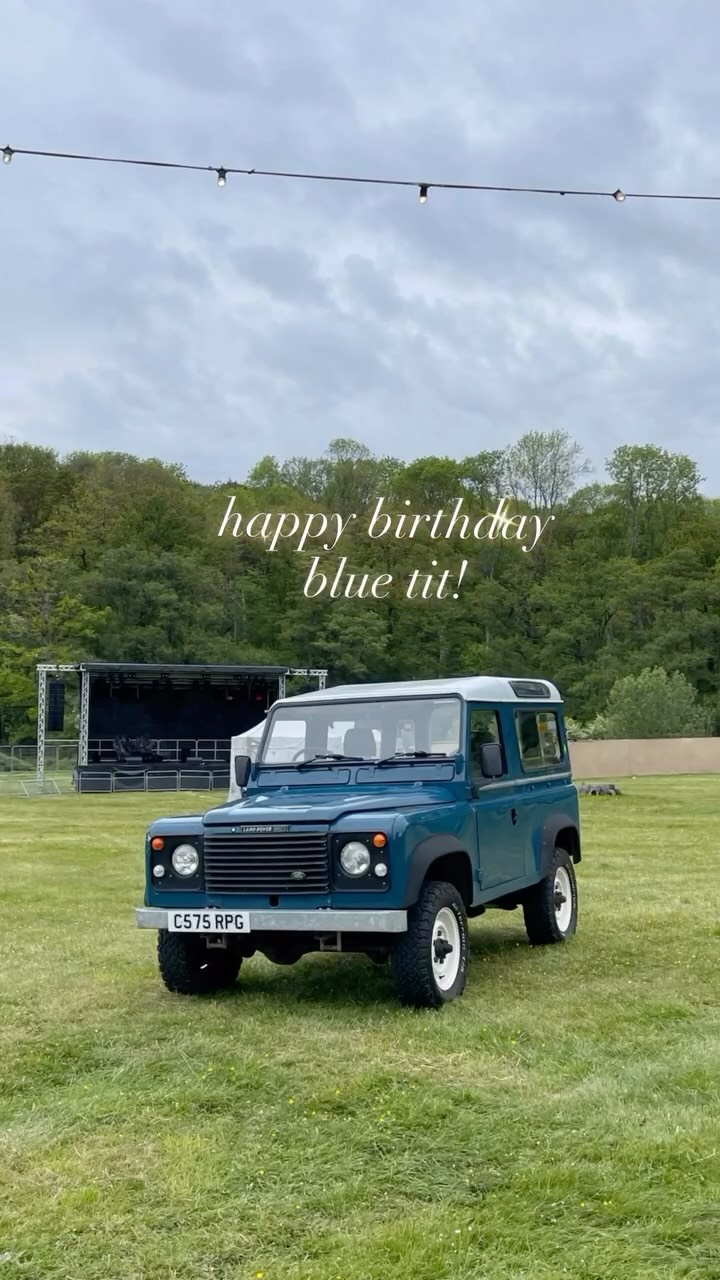 Last weekend we packed up the Land Rover and headed to the most brilliant celebration for @bluetitsbirthdayparty - held in the beautiful grounds of Eastnor Castle near Ledbury.
And honestly? What a weekend.
Incredible people, endless coffee queues, the sound of Land Rovers rolling through the fields, and enough cake consumed to mildly concern us all 😂
From those early coffees in the morning to so many hot chocolates early evening, you kept us busy in the very best way possible. There’s something really special about events like this - good people, good stories, muddy boots, happy dogs, and everyone brought together by a shared love of adventure and slightly unreliable vehicles 🥳
A huge thank you to @overintherover and the ever wonderful Tati for inviting us to be part of it all. It was such a special weekend and so nice to meet the family!
We drove home via our favourite stop in Ross @baileyshome, tired, dusty, slightly caffeine-fuelled and very grateful.
#bluetitsbirthdayparty #overintherover #landrovercoffee #weekendslikethese #landroverlovers
P.s first time we’ve ever had to move with the awning up too so that was a new experience
