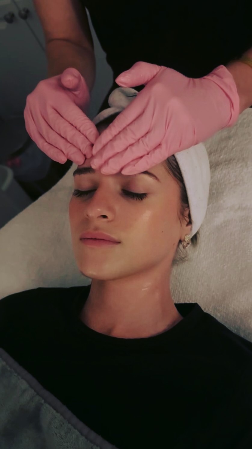 bad day? facial.
good day? facial.
stress? facial.
glow-up? facial.
honestly, skincare therapy ✨
At Institute of Aesthetic Medicine we believe facials aren’t a luxury… they’re maintenance. 🤍 #IAMGlow #FacialSeason #GlassSkin #LuxuryMedspa #SelfCareEra FacialAppointment SkinHealth GlowDifferent