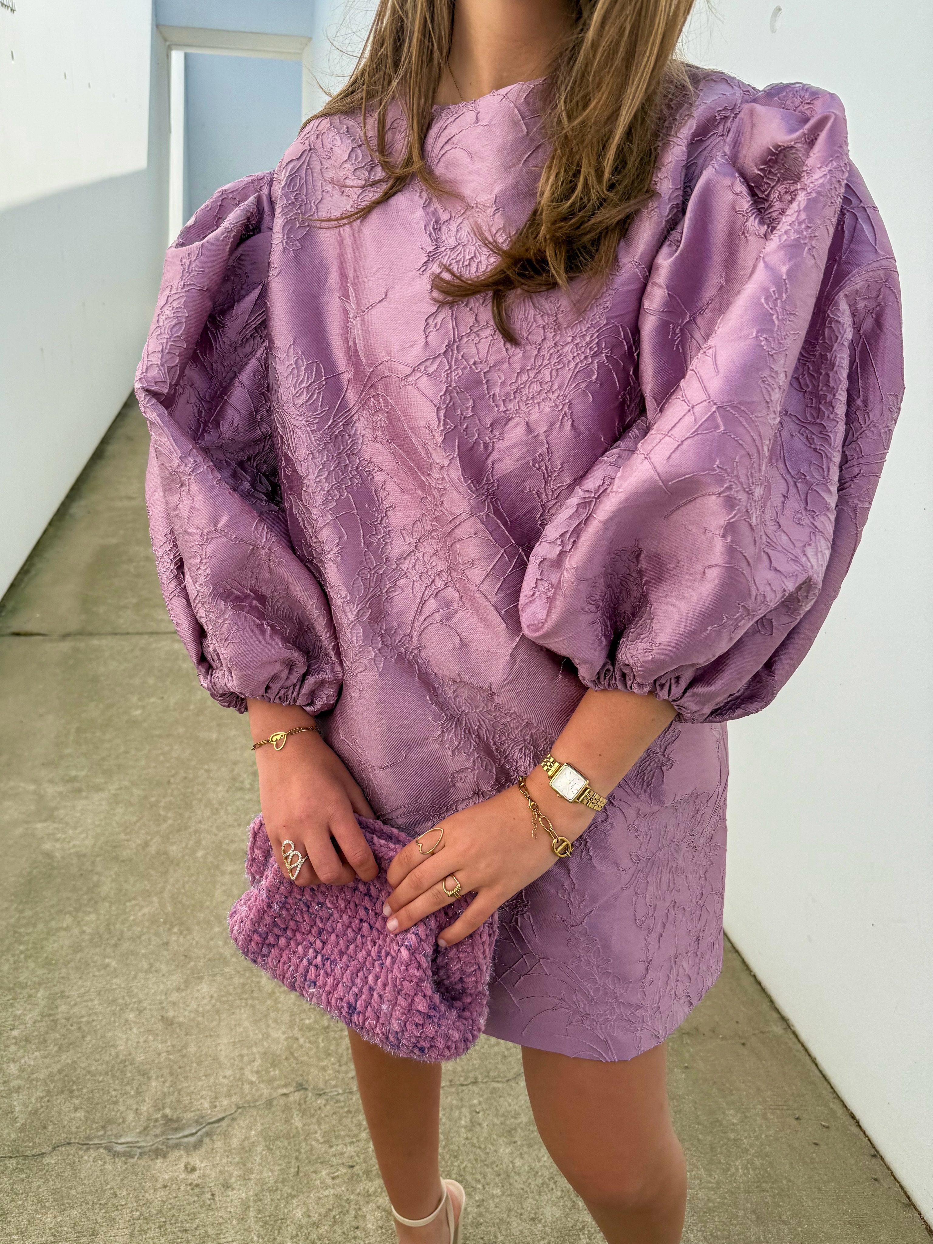 Lookalike stofje van het merk Essentiel. Uniek stuk nu te koop op de webshop.
#handgemaakt #ootd #feestjurk #jacquard #outfit