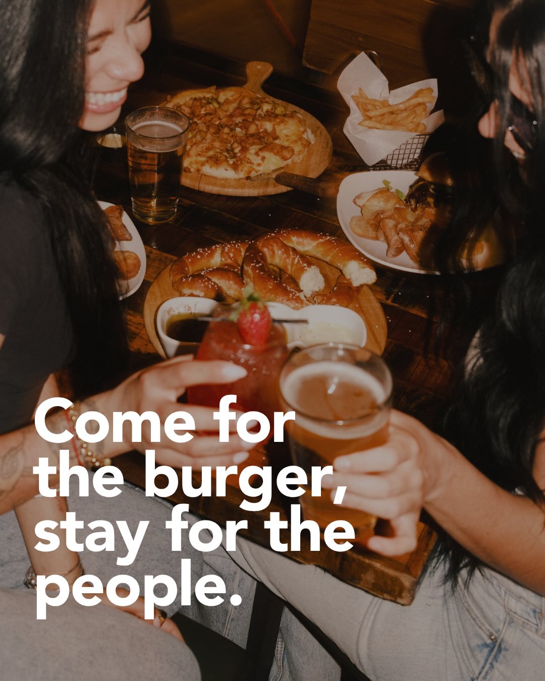 Every Thursday - $5 BURGERS AT BARLEY
+ GO CAVS! Bring your friends & see you today for the game.
#barleyhousecle #cleveland #bh