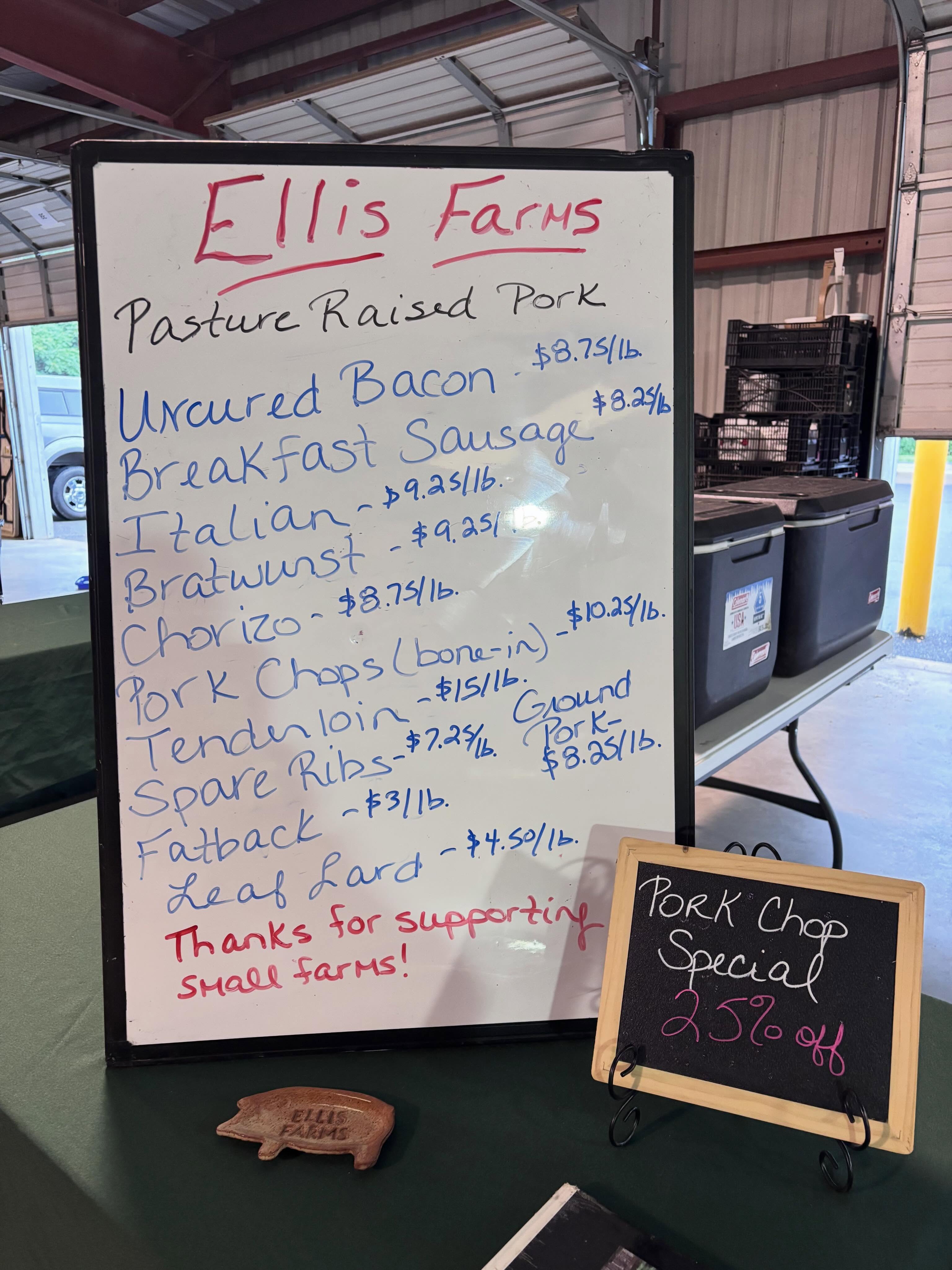 We have a full menu at the Gastonia Farmers Market this morning! We are here and ready with a full building if vendors and more outside under the covered shelter. We are here until noon! Come see us! 🐖 #farmersmarketfinds #ncfarms #knowyourfarmer