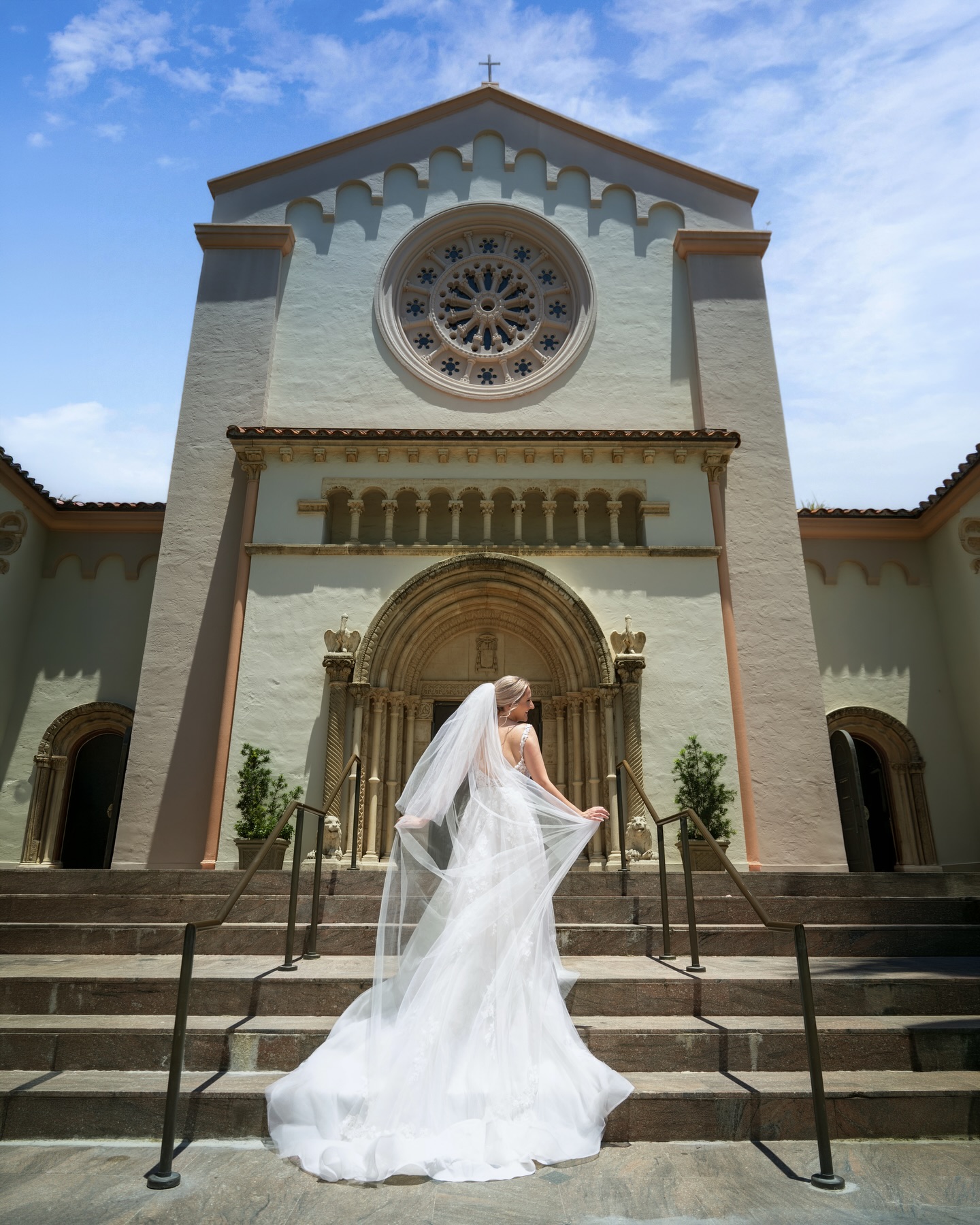Bridal Portrait Session
.
A moment just for the bride