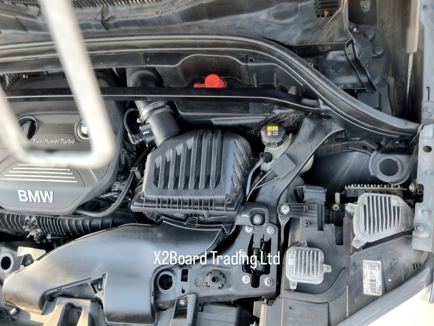 We really love when we can work on a car - like the #BMW X1 - and leave it just like the manufacturer did.
This BMW X1's battery was replaced, and components totally buttoned up as if nothing ever happened.
Replacing the batteries in BMWs (MINIs too!) are really involved tasks - especially modern models - and we love to take them on only because we get to use more of our tools (❤️) and technical knowledge.
#trinidadbattery #batterydelivery x2board