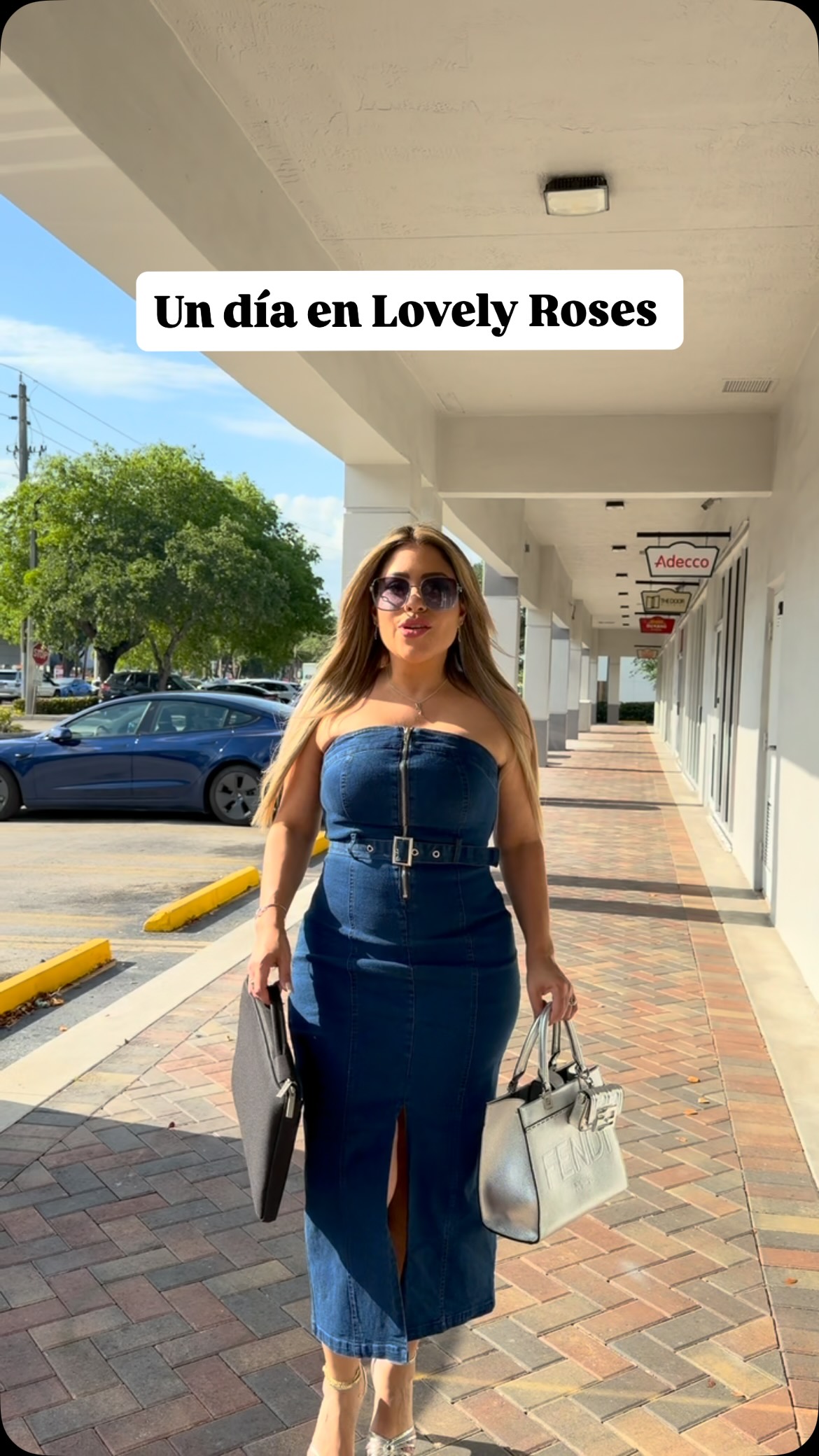 Aquí les comparto mi dia a día en Lovely Roses 🌹💐💕#arregloderosas #lovelyroses #floresmiami #miamiflorist #parati