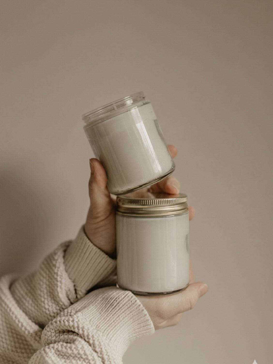 Same scent obsession… just a fresh new look coming soon ✨🕯️
🤎But before we reveal it, we want you to be part of the design process.
Labels, colors, vibes, names — this next candle could have your touch on it.
Drop your ideas below 👇⬇️
✨Because the best creations are made together. 🤍