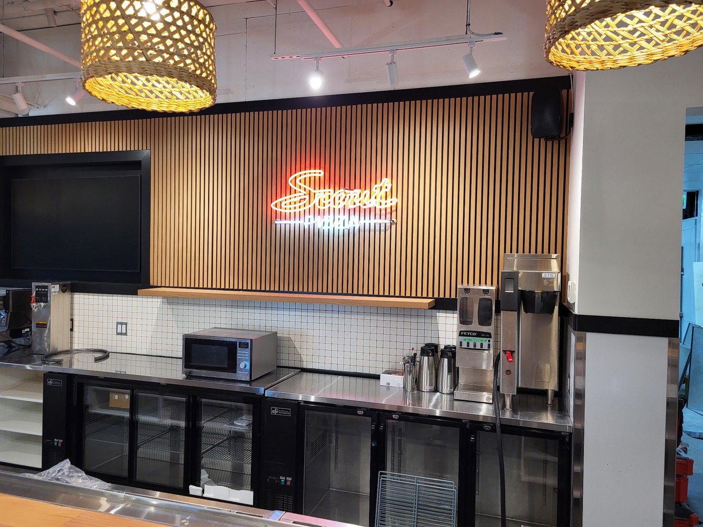 Brunch just got a serious glow-up! ๐ณโจ
Our team at Four Peaks Power recently wrapped up a complete commercial electrical and exterior lighting package for the brand-new The Ruby on Wale in Colwood! ๐ฆ
This gorgeous new space is bringing some of the West Shoreโs best breakfast, brunch, and comfort food to the neighbourhood, and we were thrilled to help bring the building to life.
For commercial projects, itโs all about the perfect balance of form and function. We handled:
๐ Full-scale commercial electrical infrastructure built for a busy, high-volume kitchen.
๐ก Premium, clean accent lighting to give the exterior a sharp, professional daytime look and a welcoming night-time glow.
๐ Maximum curb appeal to ensure this new local hub stands out on Wale Road.
Next time youโre stopping by for their famous chicken and waffles or a brunch mimosa, take a look at the crisp, clean finish of the space!
Building out a new commercial space or upgrading your business storefront in the West Shore? Letโs chat. Slide into our DMs or hit the link in our bio for a consultation. ๐ผ
#FourPeaksPower #TheRubyOnWale #ColwoodBC #LangfordBC #WestShore #CommercialElectrician #VictoriaBusiness #SupportLocalYYJ #StorefrontDesign #CommercialLighting #YYJEats #VictoriaContractor