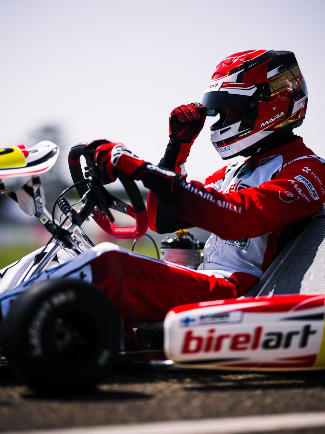 Tough ending for a week full of promising improvement.
After yesterdays qualifying heats the expectations for today were high. 📈
In the Super heat I had a steady pace and kept my position. Unfortunately tho I had bumper penalty, so I dropped to P15 🤝🏼
Started from P20 to the Final.
In the first few laps I made fairly good progress and made my to P14 ⚡️
While making my way up, I got caught in a racing incident that ended in my axel being bent.
My final ended there.
DNF is the official result for me from first round of @fia.karting.championship European Championships.
Not happy, honestly pretty disappointed in the results.
This is motorsport, in all it’s glory 🎢
Thanks to my team @birel_art and mechanic @cicciuzzo46 ❤️
Also huge thanks to all my supporters and everyone helping my dreams come true. Passion is called passion for a reason.
#mara #gomara #fiakartingeuropeanchampionship #birelart #redpassion