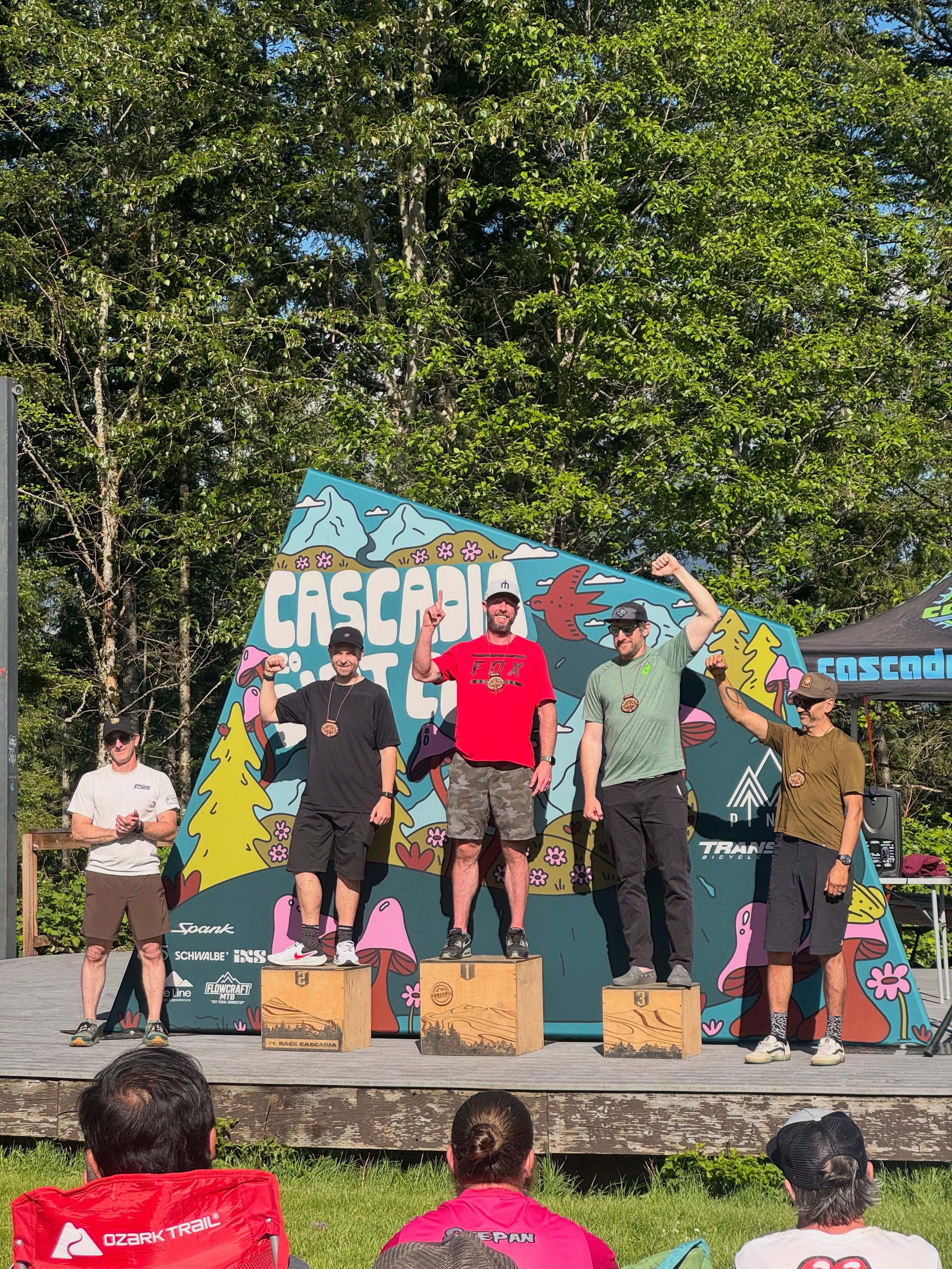 After a not so stellar prep after blowing my elbow up a couple weeks ago at North Slope I’m very pleased to have pulled off a 1st place finish today at Raging River. Typically I would have been on the bike 2-3x/week for the last couple weeks along with the same amount in the gym but I tried to play it smart vs push through it like the hardheaded person I am. I literally did nothing for the past two weeks trying to let it heal. That’s harder for me than any day on the bike or session in the gym. Thank’s @racecascadia for another great race.