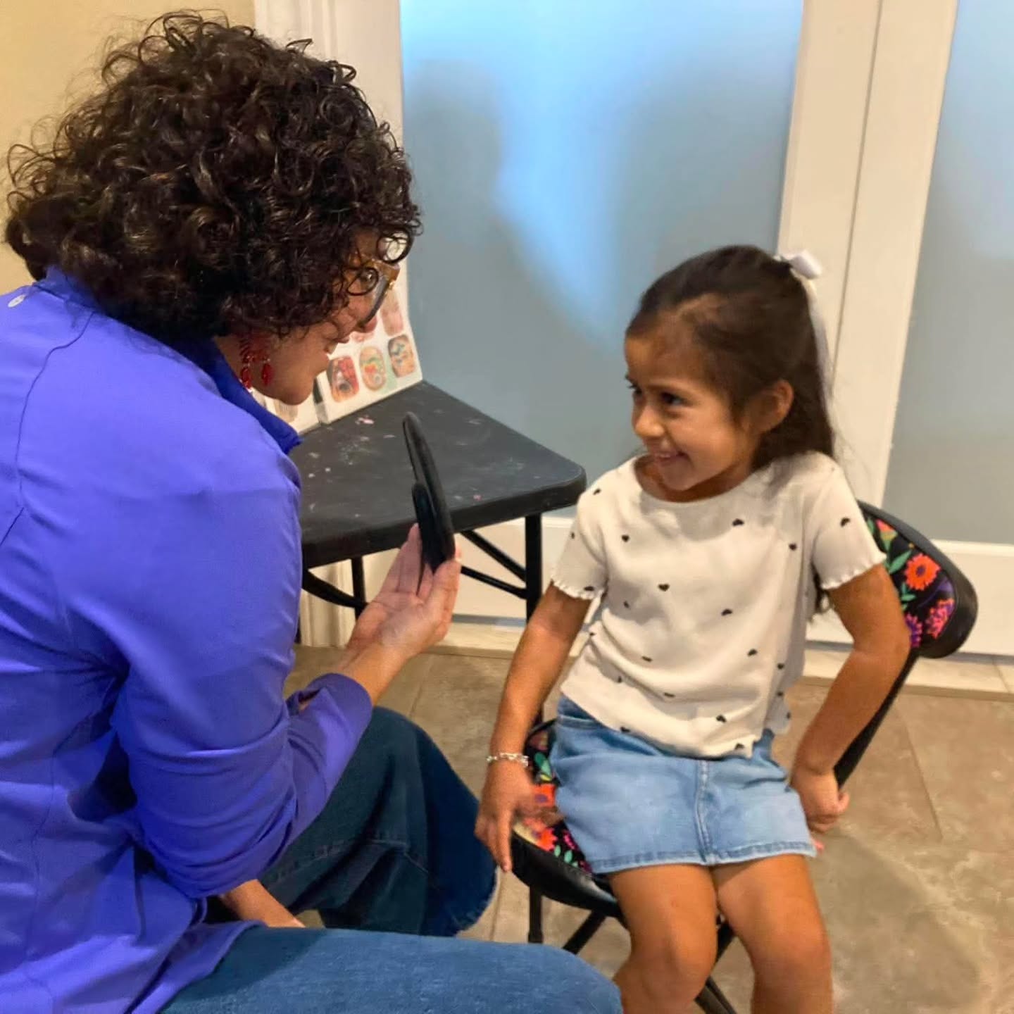 Our face painter had a wonderful time last night. Getting to make signature groups, employee appreciation event extra magical!
Special thank you @alejandra_oluaa for letting us be a part of such a fantastic event!
#jackandjillsstorybookco