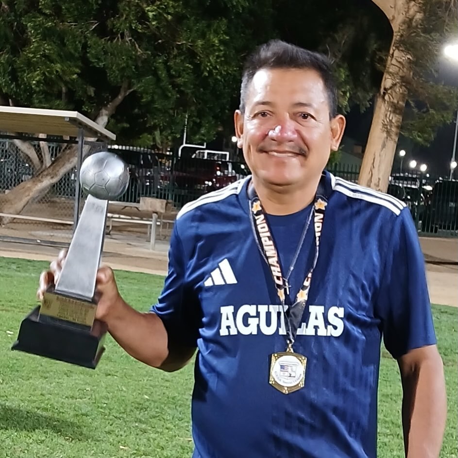 Campeón Goleador
Jose Luis garcia
Equipo Aguilas
Vet 50+
26 goles