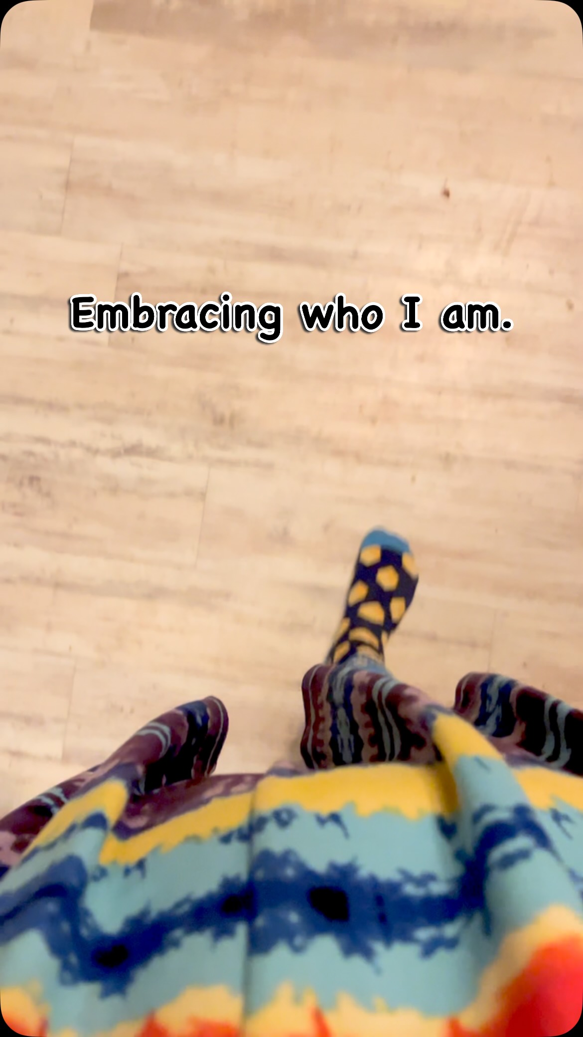 Ever look down at your cozy‑clothes self and think… well, that’s a whole vibe.
I’m choosing to embrace her — mismatched socks and all.
Show me your cozy look today. #cozyvibes #comfyclothes #everydaycozy #thisisme #embraceyourself