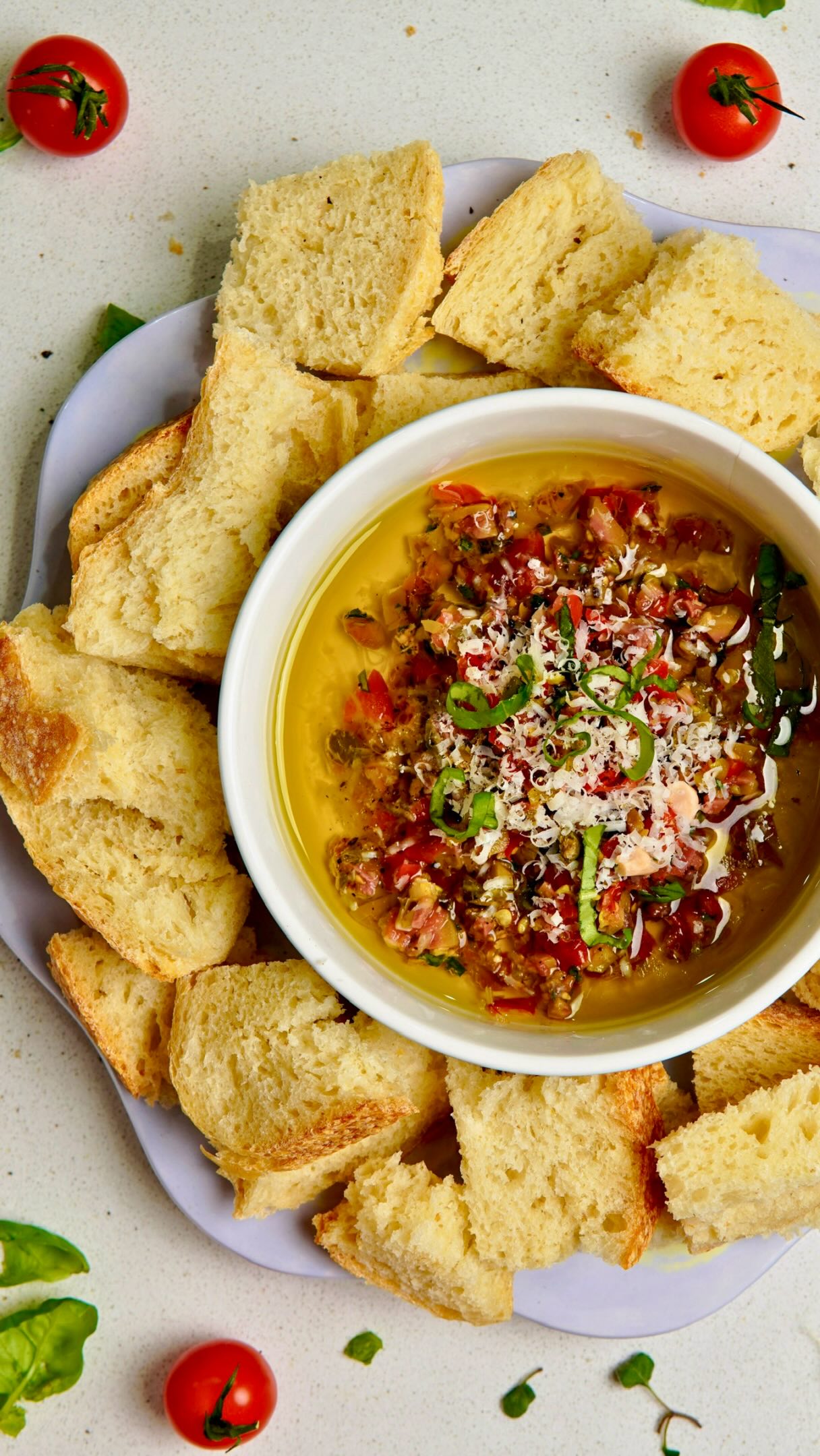 Day 2 blues calls for wine and dip with friends ❤️
Puttanesca Dipping Oil + Prosecco
Baked Feta Greek Dipping Oil + Xinomavro (chilled red!)
Cheeseboard Dipping Oil + Rosé
Artichoke Asiago Dipping Oil + Sauvignon Blanc
Let me know in the comments if you want an alternative pairing!! xx
#fridayvibes #winepairing #dippingoil #winewithfriends #millennial